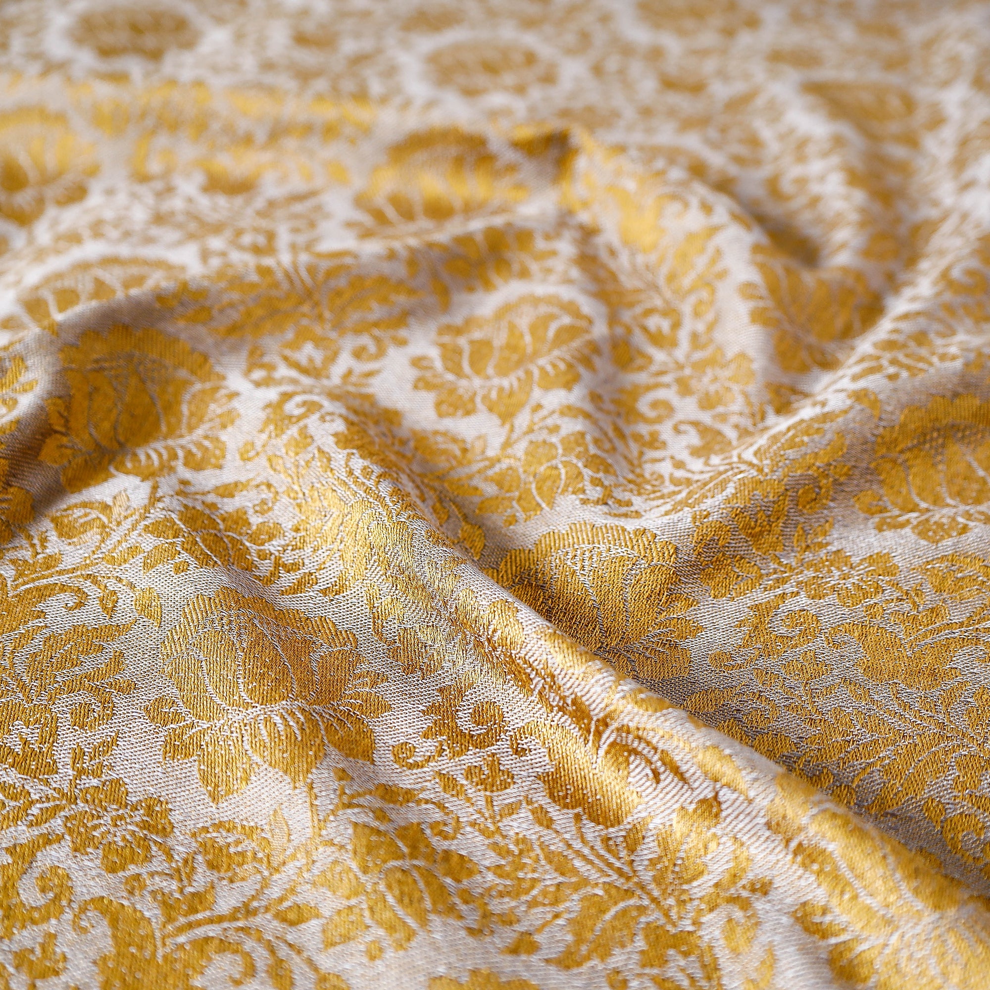 ITOKRI CRAFTS INITIATIVE Beige - Himroo Handloom Jacquard Mercerized Cotton Double Bed Cover (98 x 88 in) - view 5