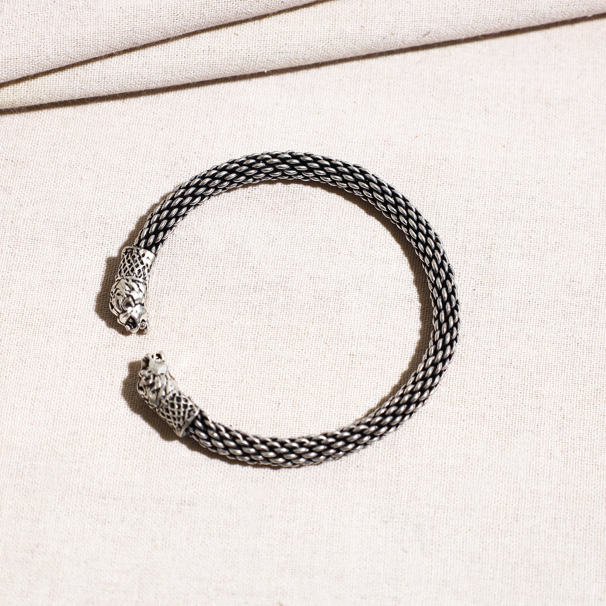 WHITE RIVER STORIES Antique Finish German Silver Bangle / Kada 09