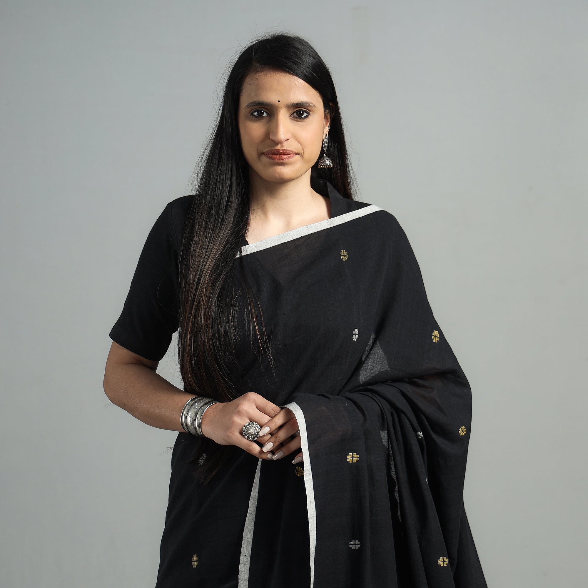 SASHA Black - Handloom Cotton Phulia Jamdani Saree with Tassels - view 2