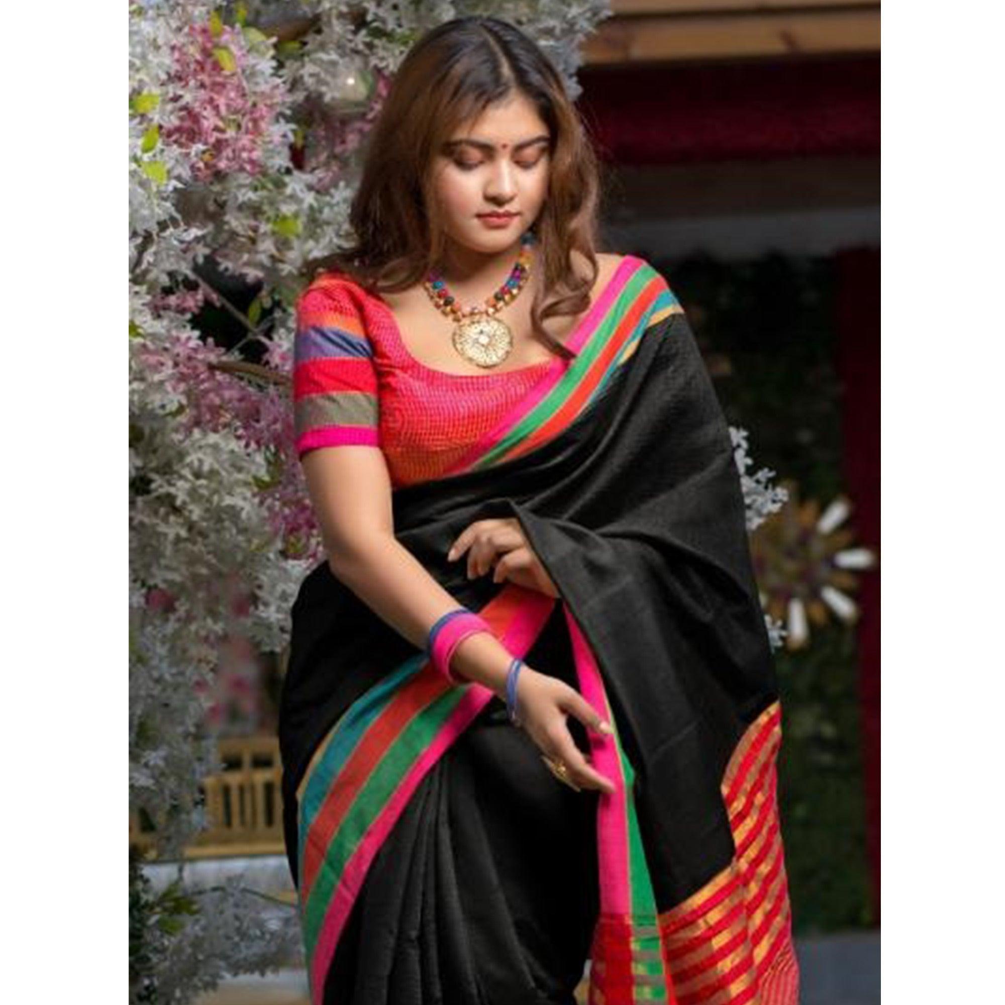Peachmode Mesmerising Black Colored Festive Wear Woven Cotton Saree - view 2