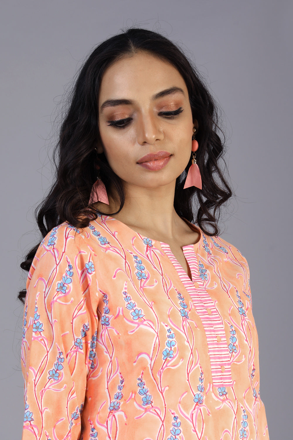 Kalanjali Ethnics Hand block printed kurti – Women's, Peach - view 10
