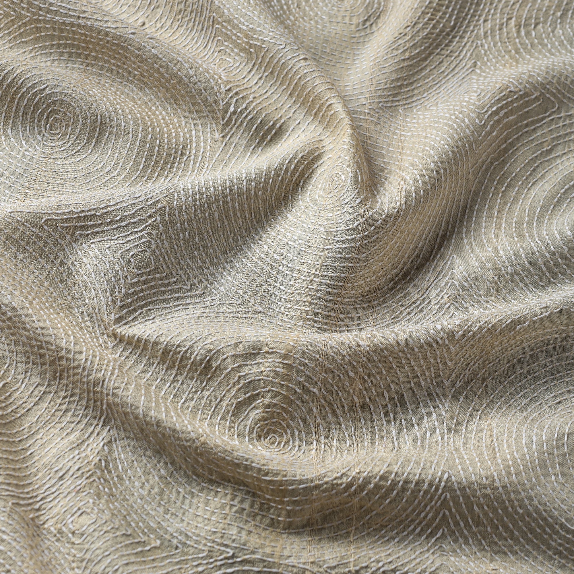 KHUSHBASH - HAPPY LOOM OF EAST Beige - Handloom Tussar Silk Bengal Kantha Fabric 07 - view 4