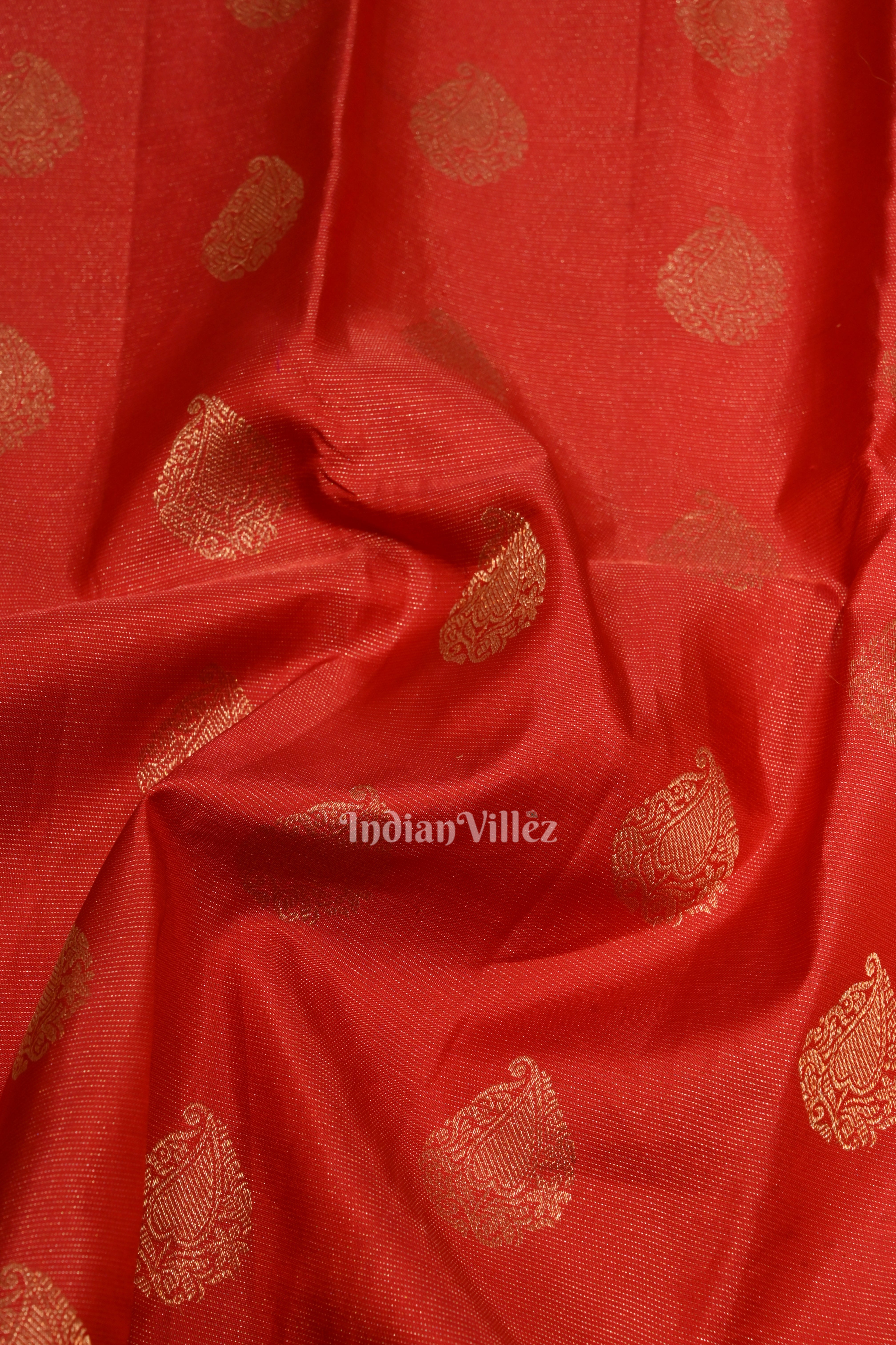 IndianVillèz Deep Red Pure Brocade with Golden Broder Bridal Kanjivaram Silk Saree - view 3