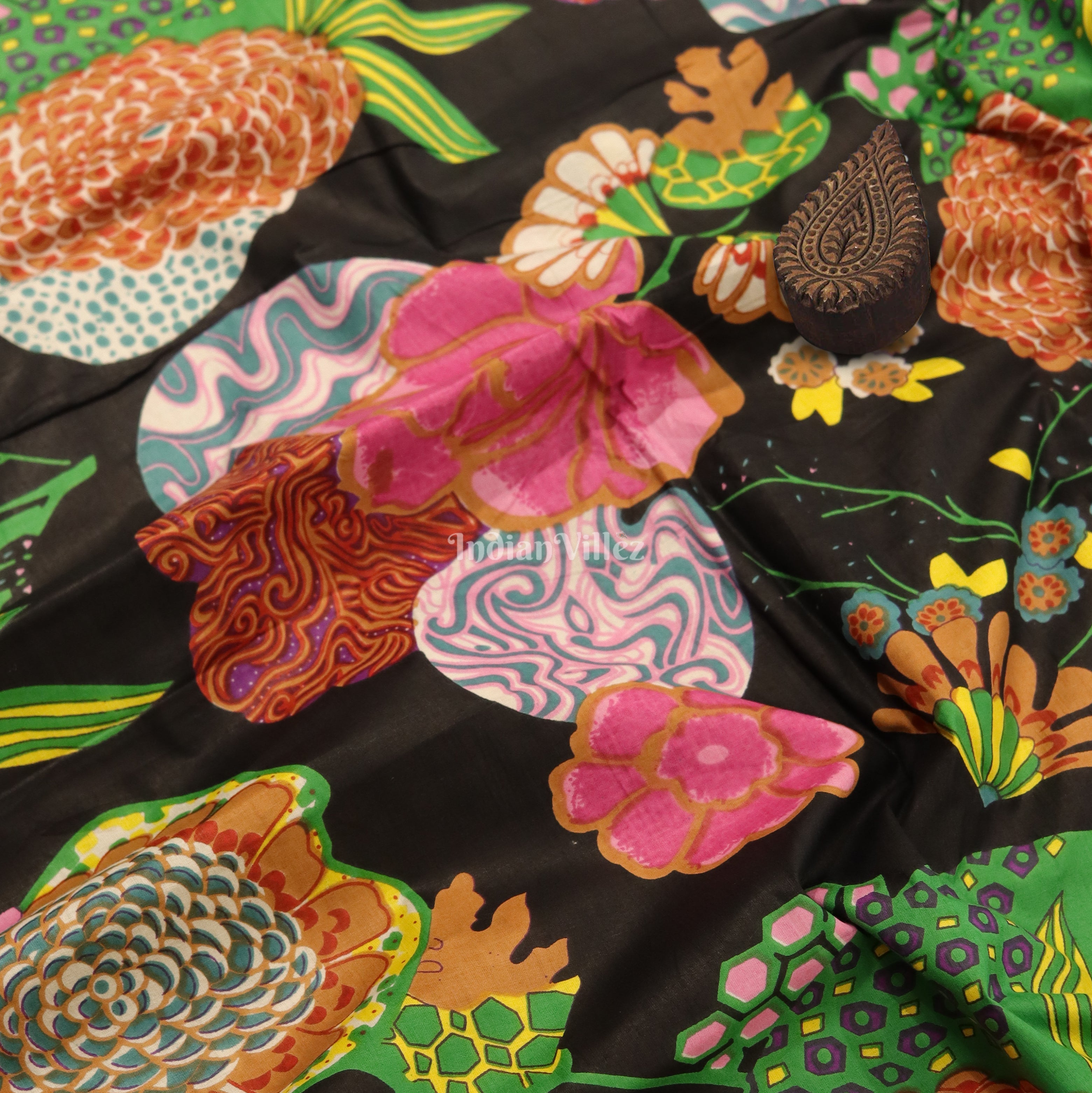 IndianVillèz Black Multicolor Flower Motif Hand Block Printed Cotton Fabric