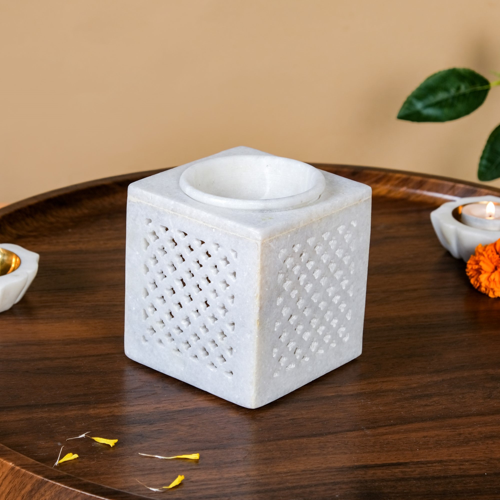 Nestasia Jharokha Artistry Marble Diffuser - view 9