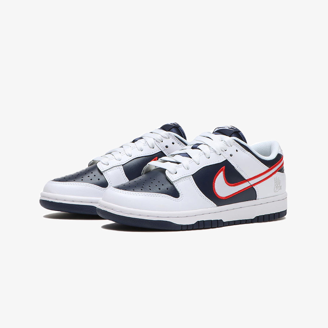 Nike | DUNK LOW PREMIUM { WHITE/UNIVERSITY RED-OBSIDIAN-WOLF GREY