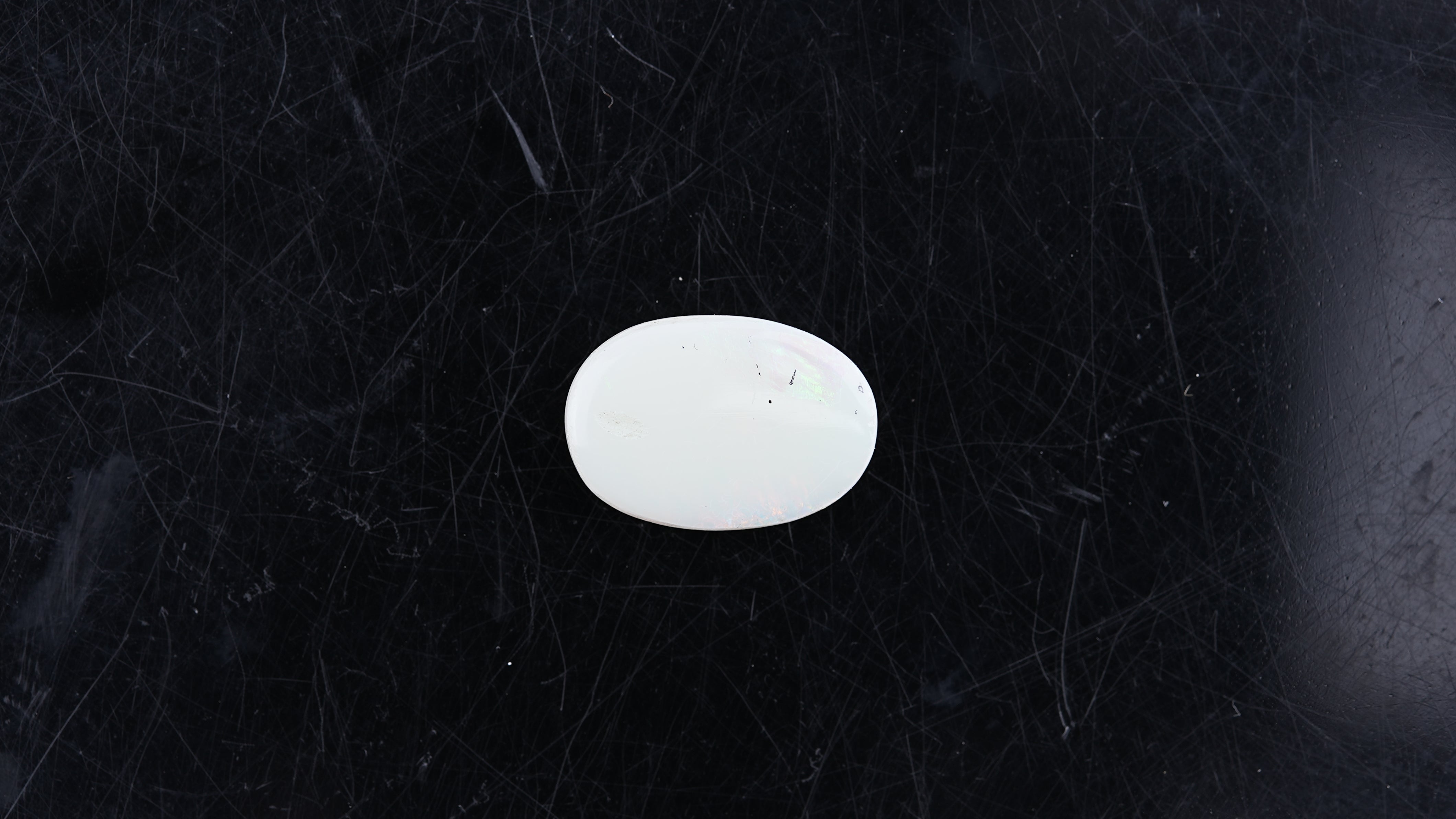 Gemsmantra Opal with Fire - 4.41 Carats (4.851 Ratti) - view 2