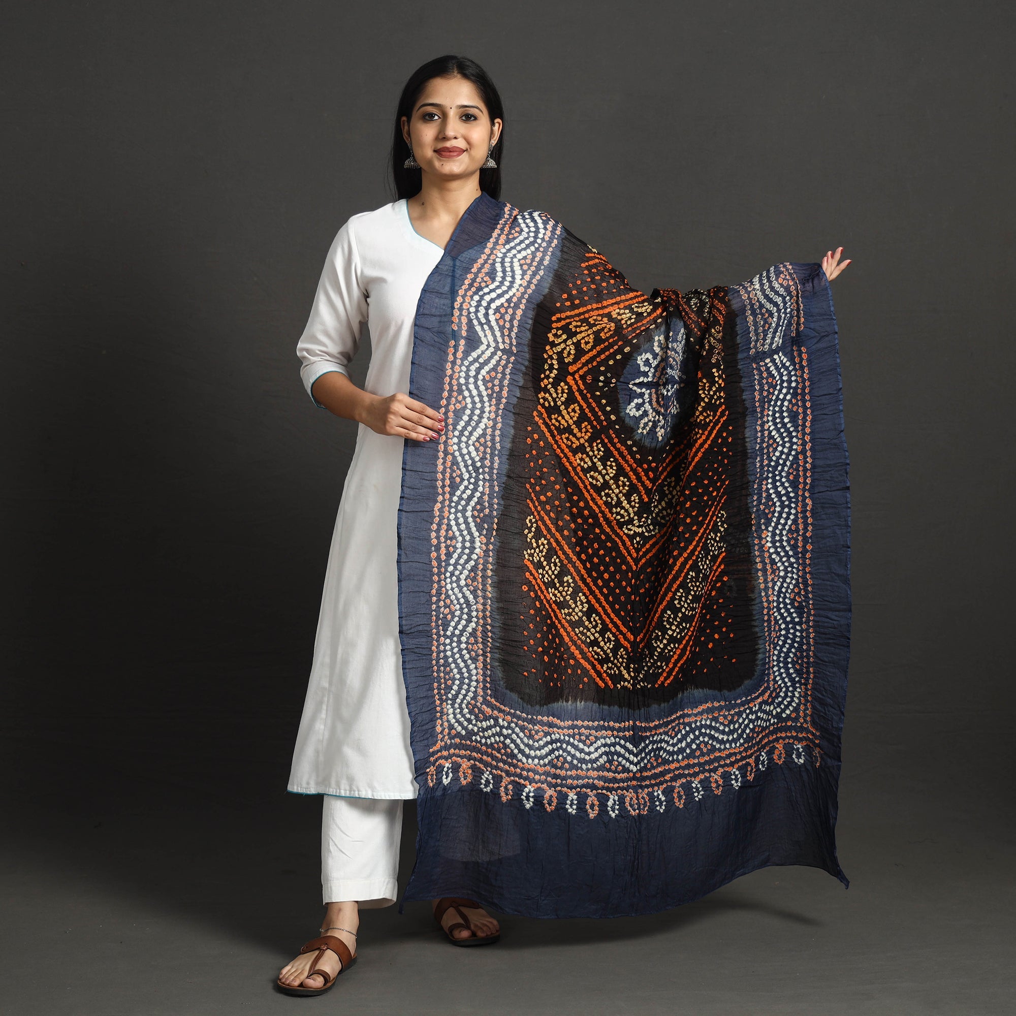 KACHCHH JI CHHAAP Kutch Tie-Dye Cotton Bandhani Dupatta 37
