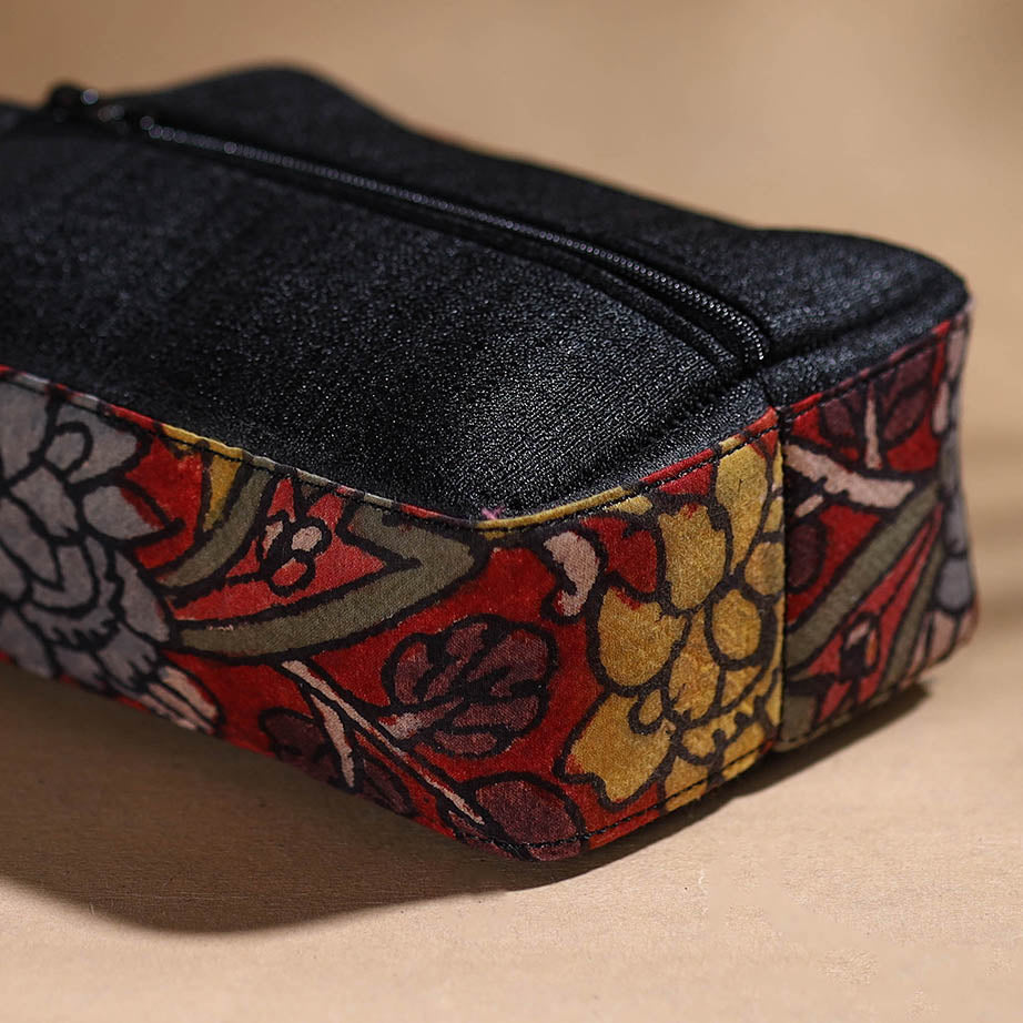 DWARAKA PLUS Black - Handpainted Kalamkari Multipurpose Cosmetic/Toiletry Bag 42 - view 3