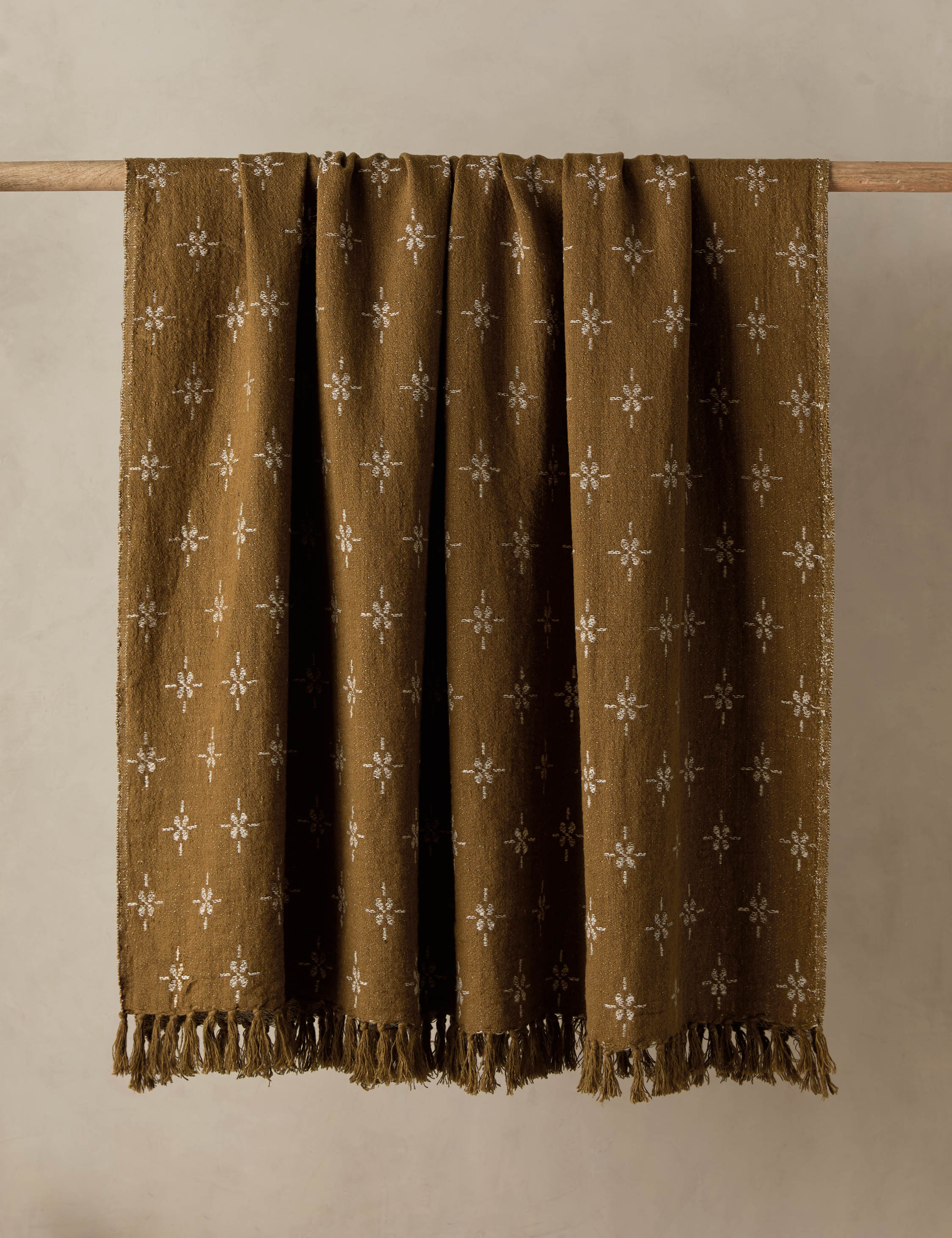 Lulu and Georgia Fania Linen Cotton Throw – Marigold and Ivory