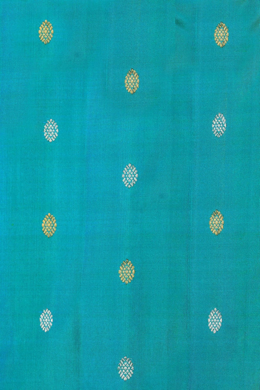 Kalanjali Gadwal Silk Sea Green Saree – Women's - view 2