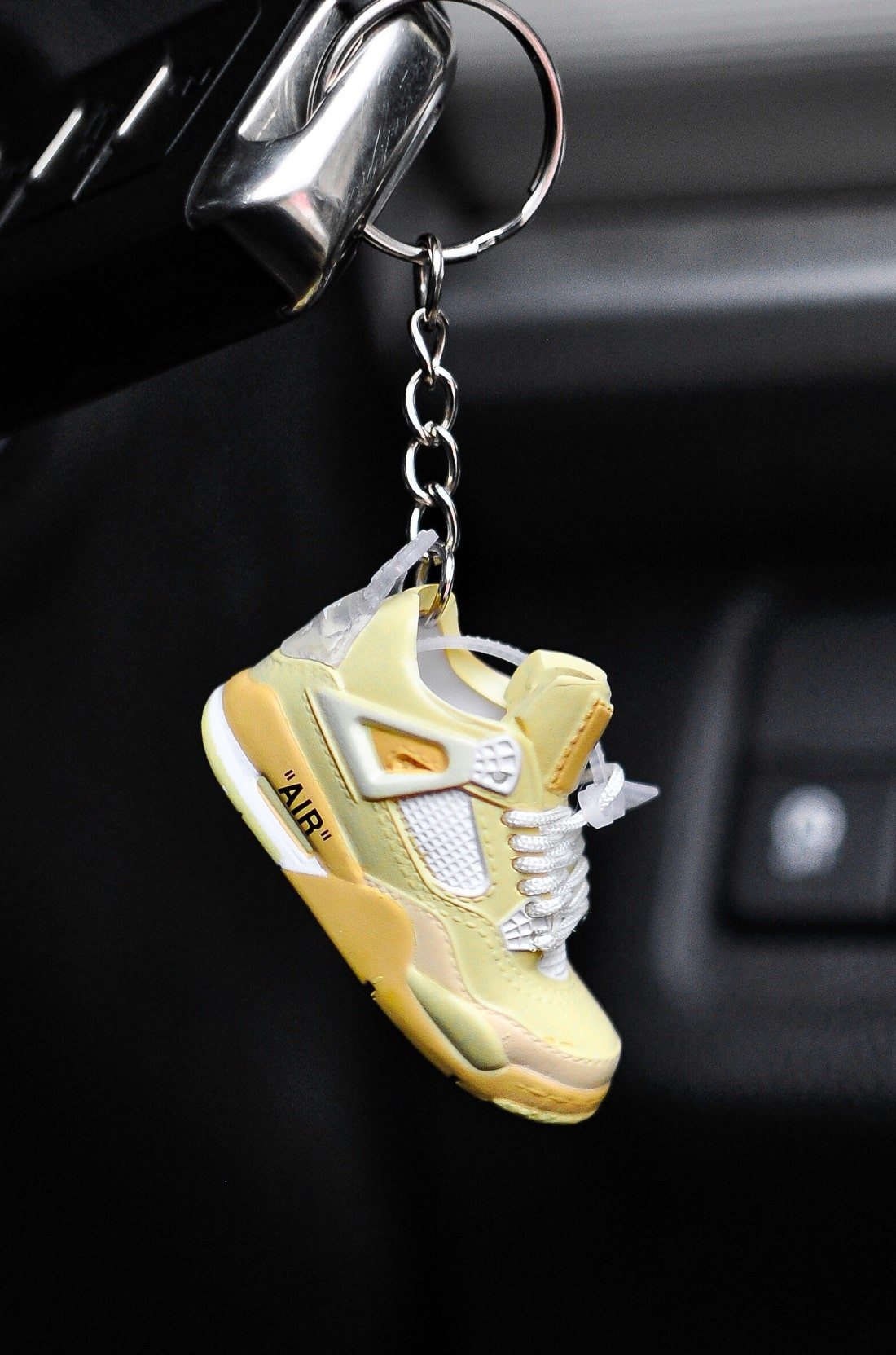 Kicks Machine 3D Sneaker Keychain AJ4 OffWhite Sail