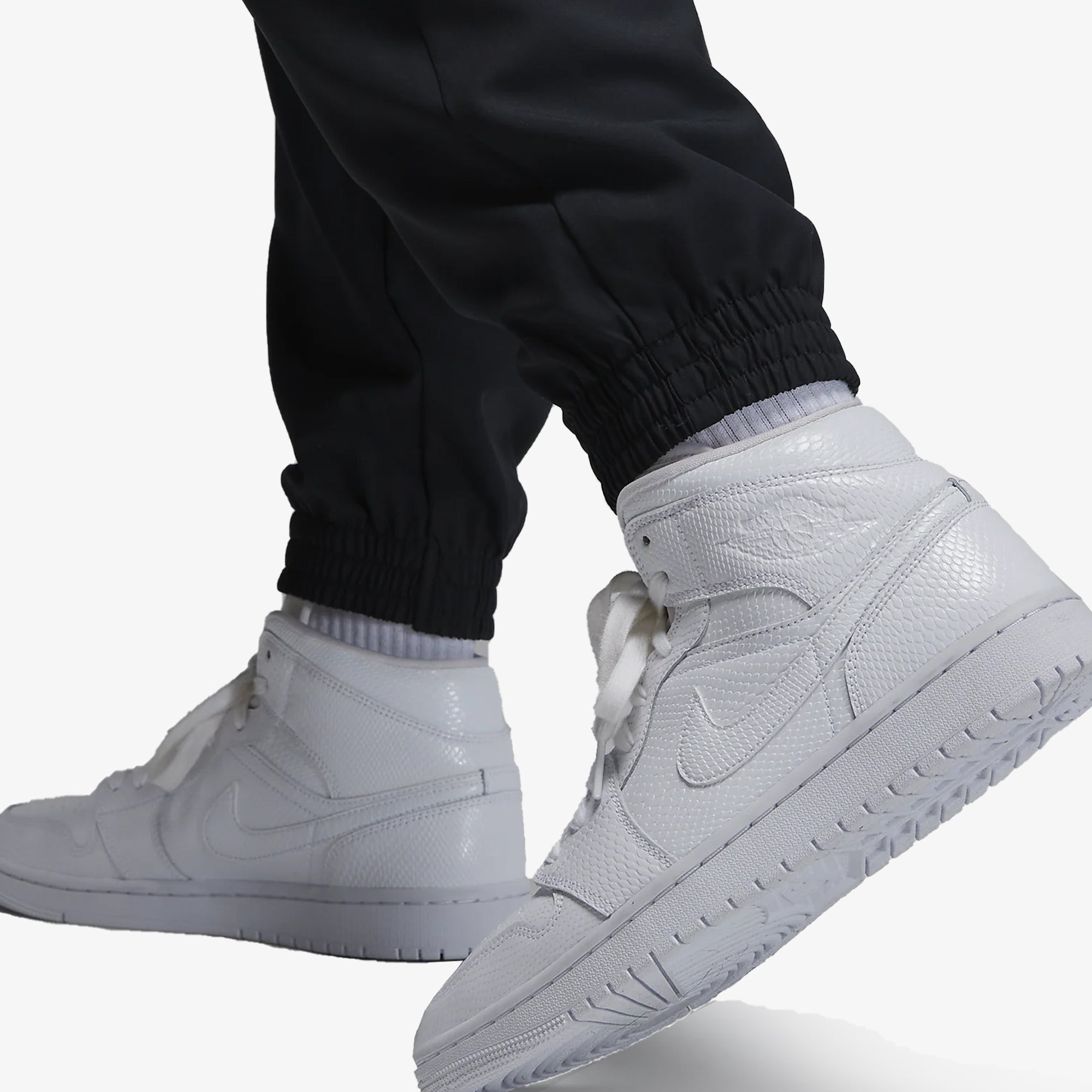 Jordan | WOVEN PANTS { BLACK/SMOKE GREY - view 3