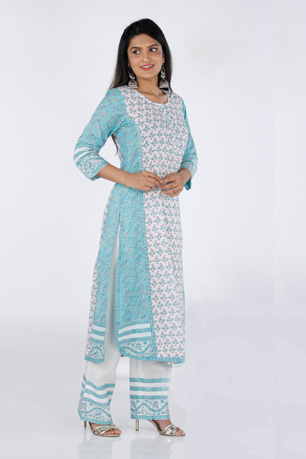 Kalanjali Ethnics Hand block printed cotton paneled Kurti with pants - view 2