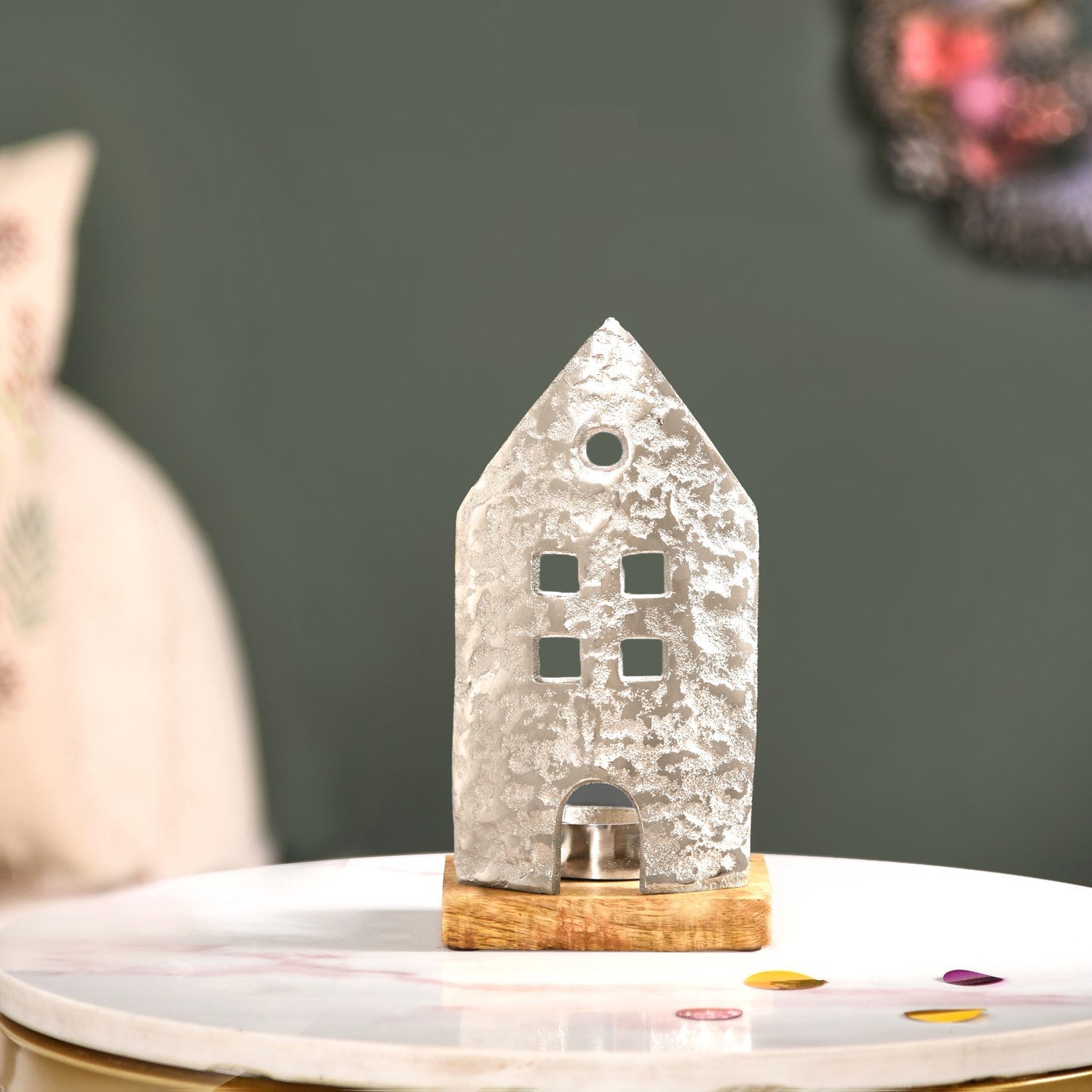 Nestasia Silver Sea House Tea Light Candle Holder