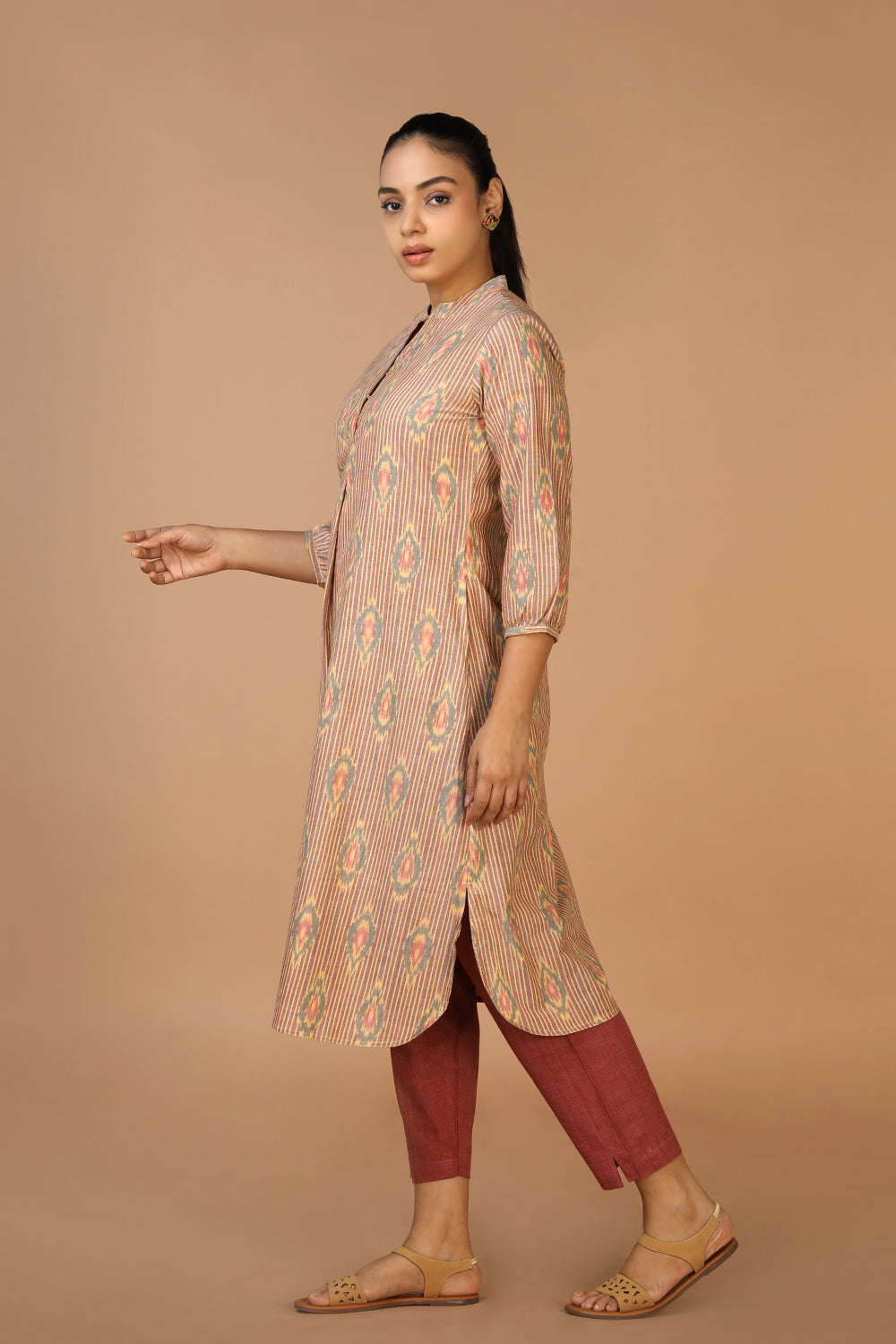 Kalanjali Ethnics Handwoven cotton Pochampally Ikat Kurta - view 6