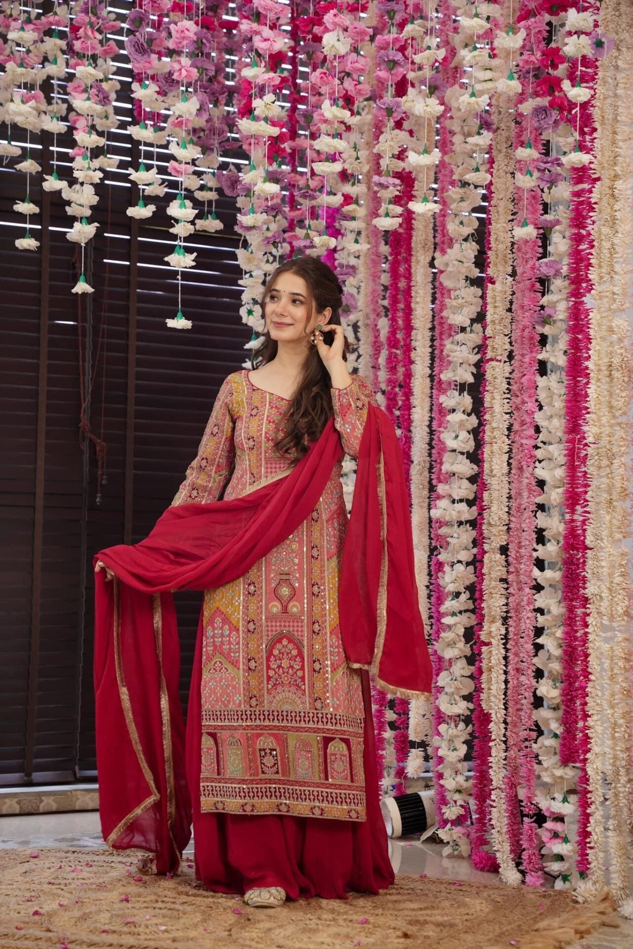 Idaho-o scarlett horizon heavy embroidered suit