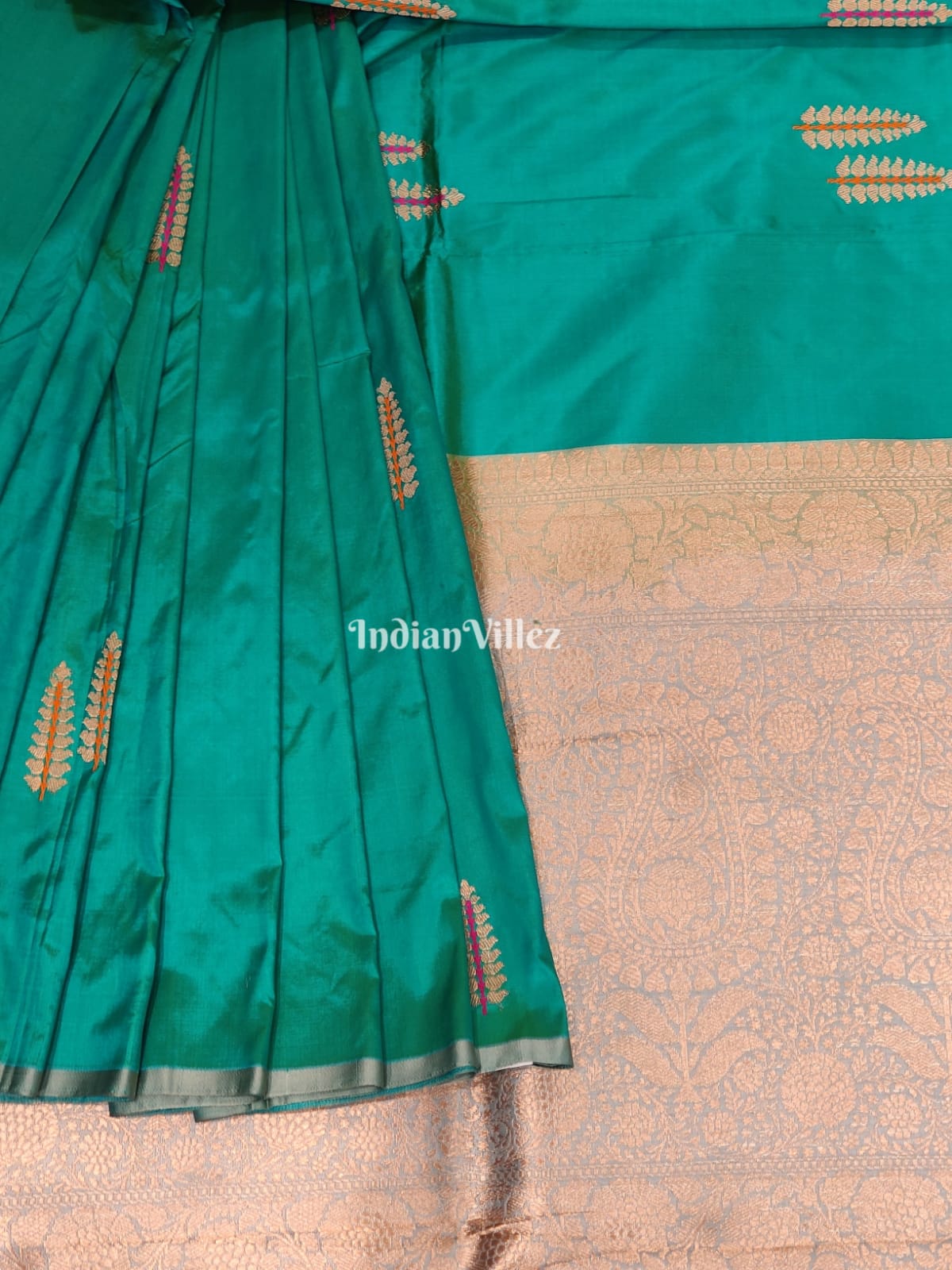IndianVillèz Rama Green Designer Banarasi Katan Silk Saree