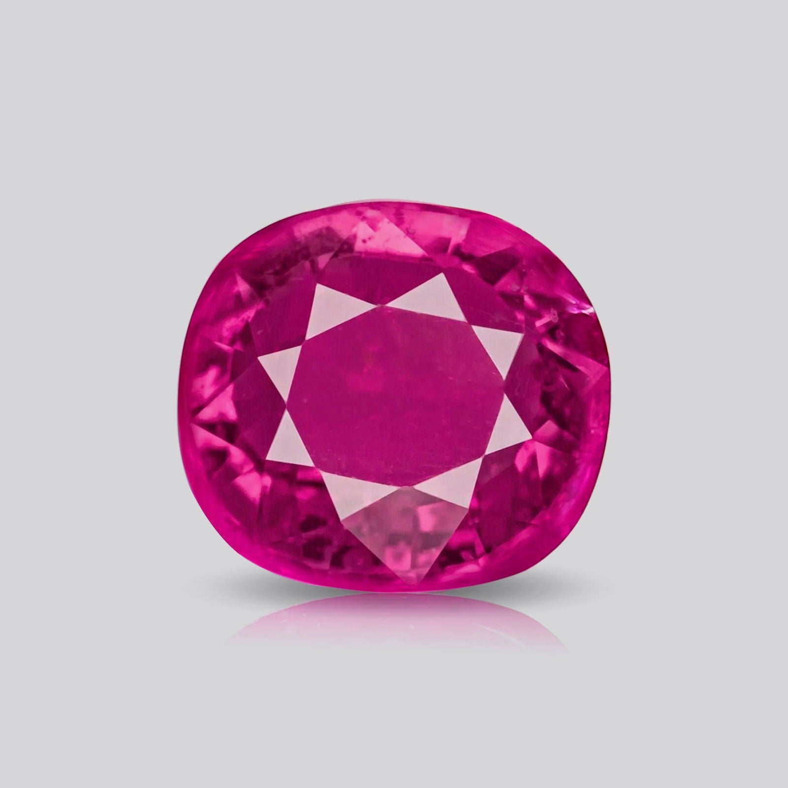 Gemsmantra Manik – Ruby (6.985 Ratti)