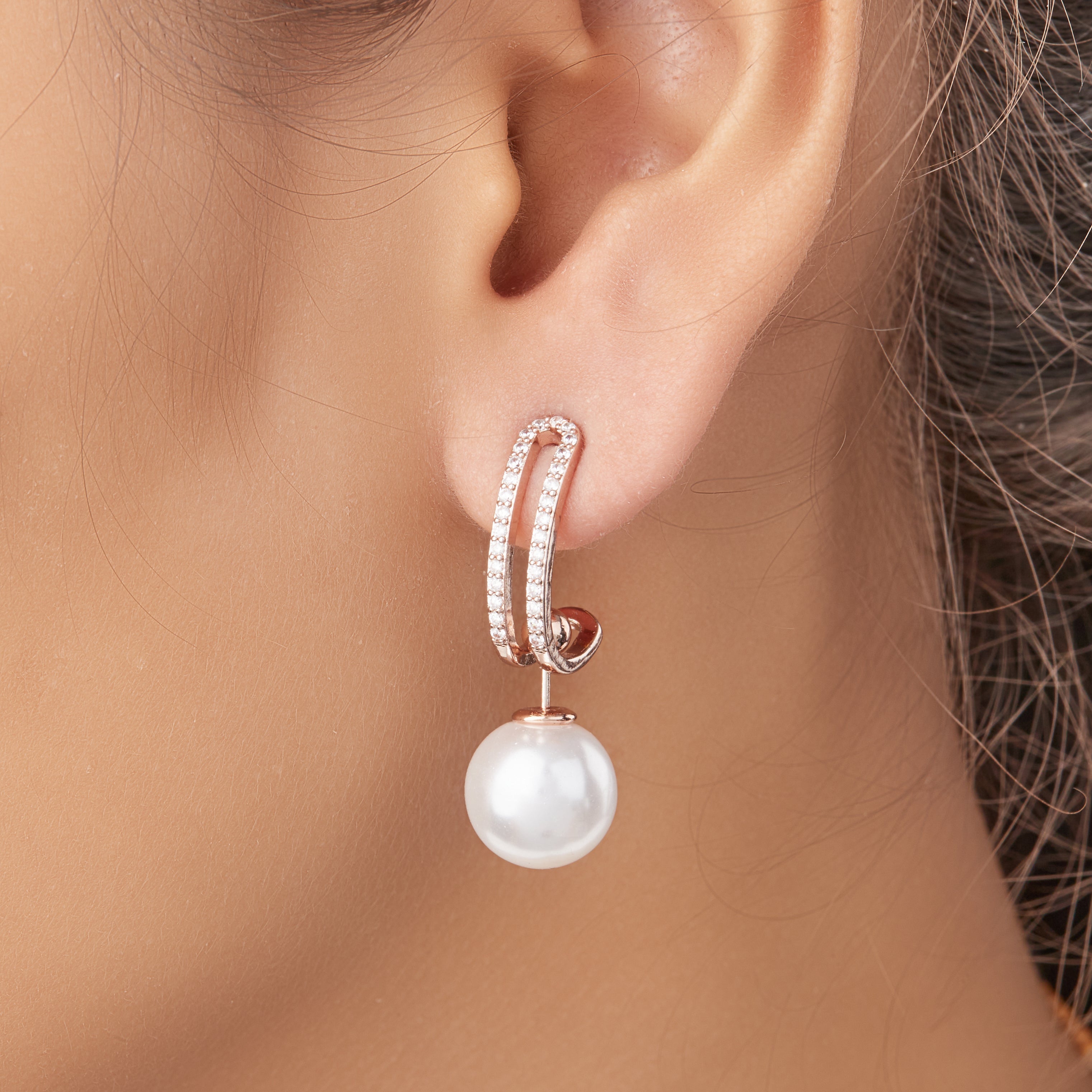 Branta 1 Pair of Pearl Earrings For Women To Wear 5 Ways