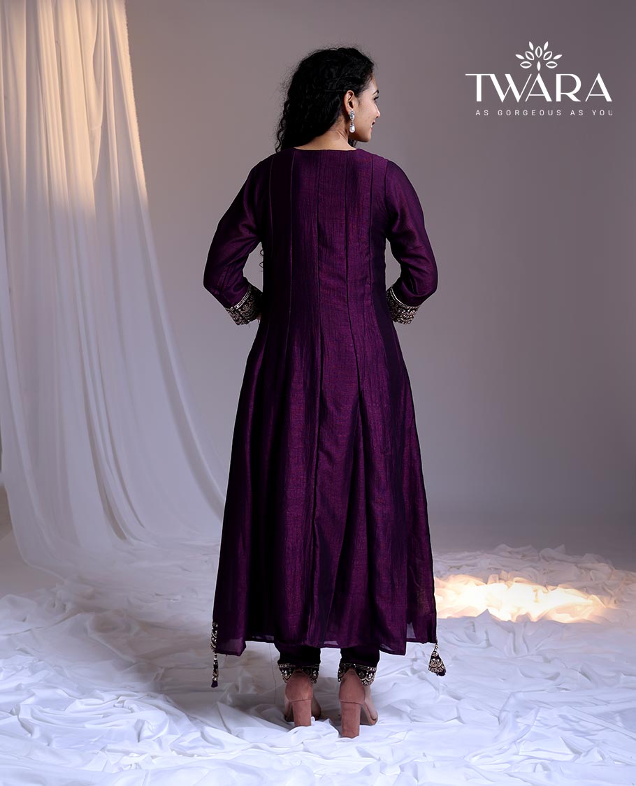 Pothys Twara Purple readymade suit, embroidery 3/4th sleeve v-neck chanderi top, embroidery pants & scallop embroidery dupatta