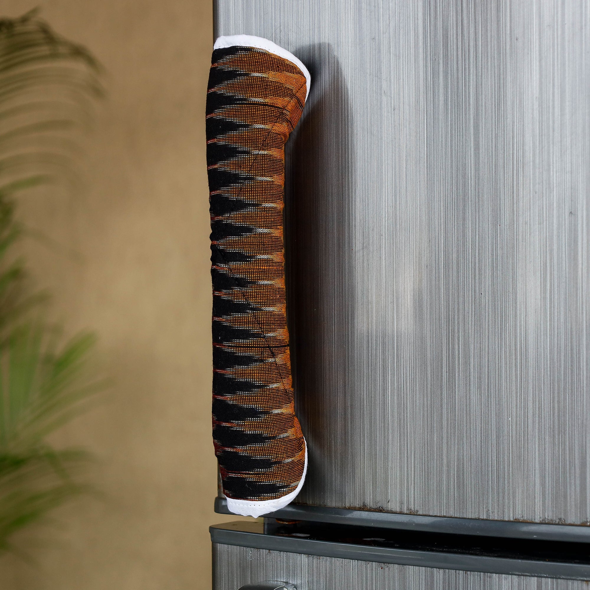 JALPARI Brown - Pochampally Ikat Handmade Fridge Handle Cover
