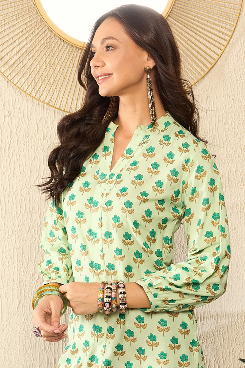 Ahika Green Viscose Rayon Floral Printed Regular Kurti Tunics VT1323