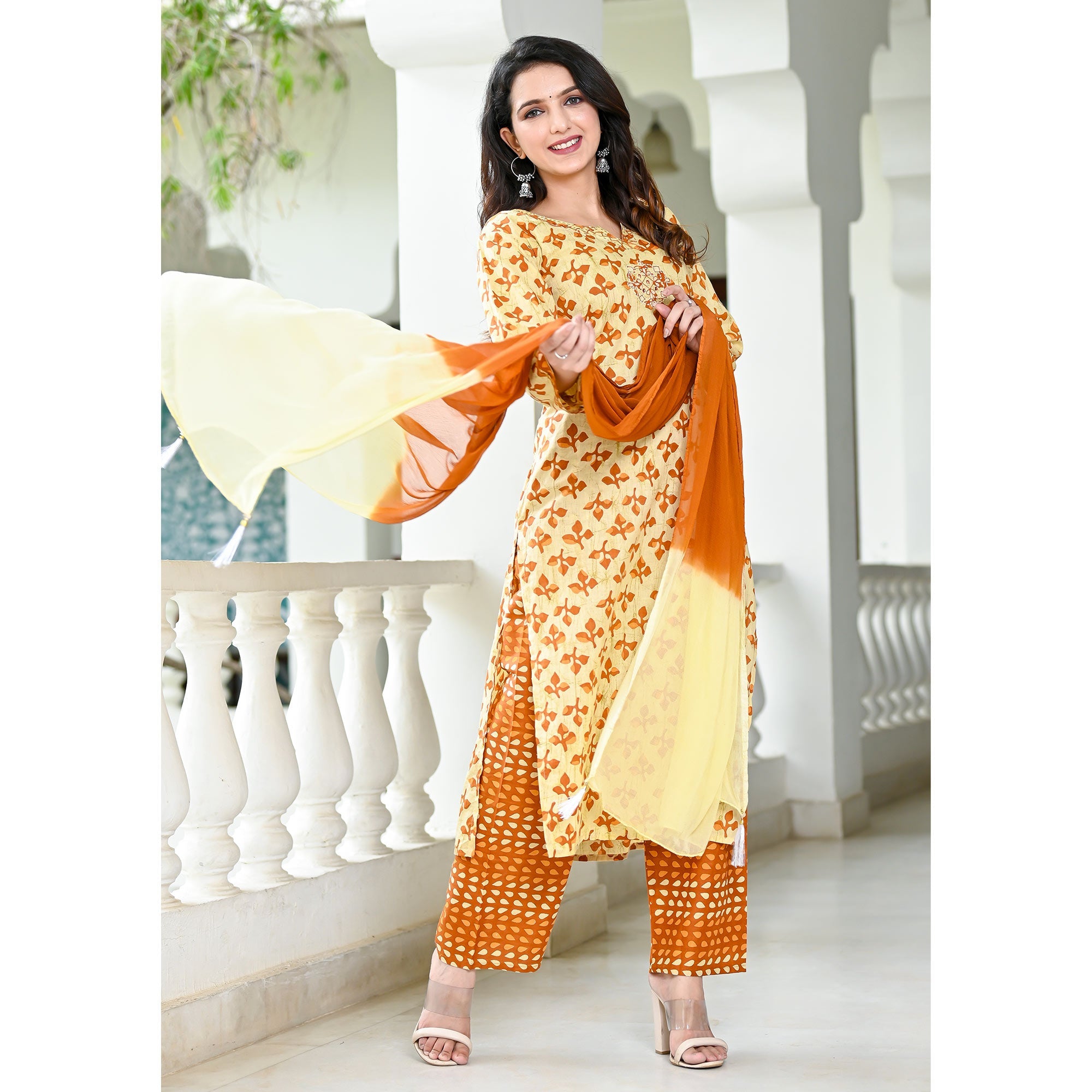 Peachmode Cream Brown Floral Printed Pure Cotton Suit - view 5