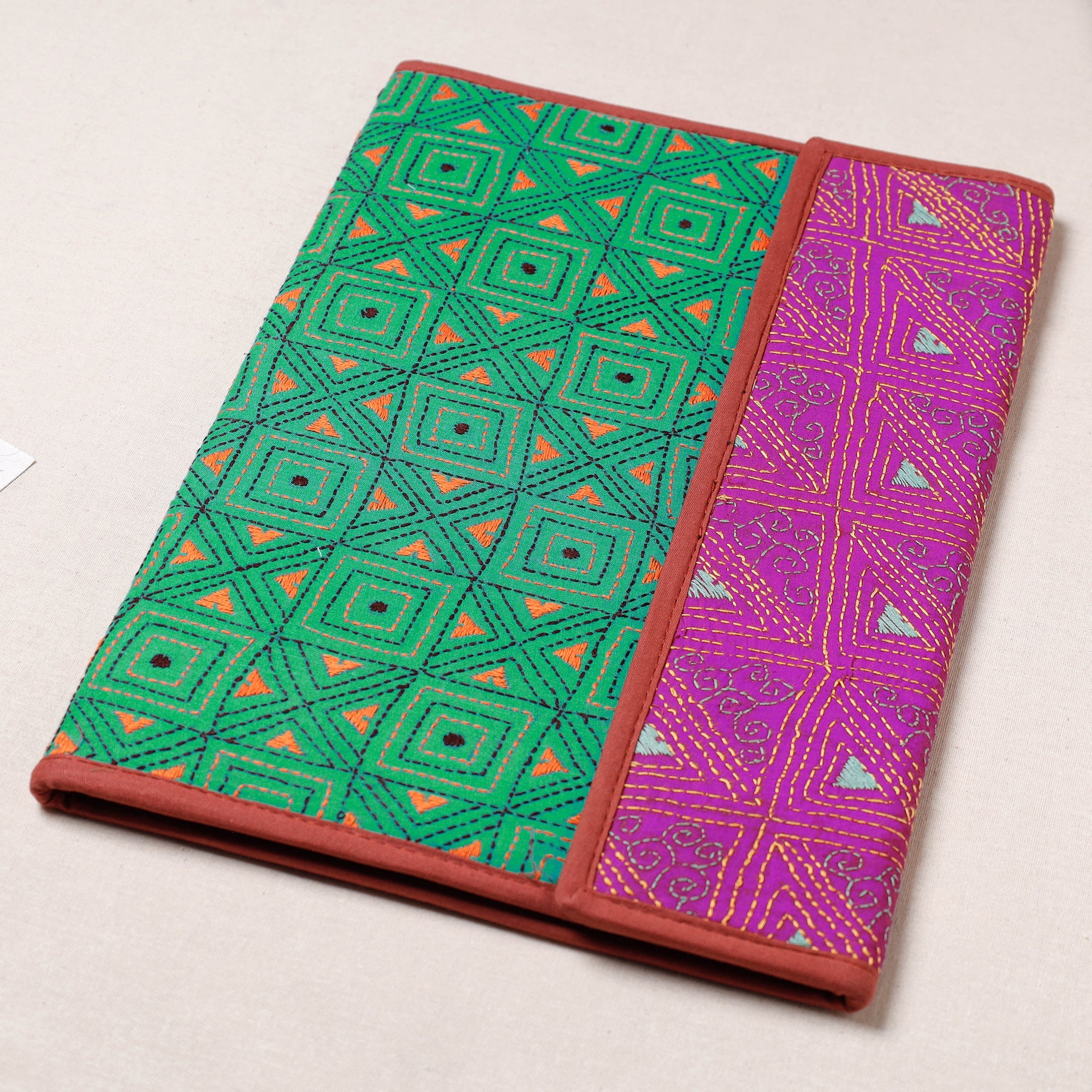ASALKAAR Bengal Kantha Work Handcrafted File Folder - view 2
