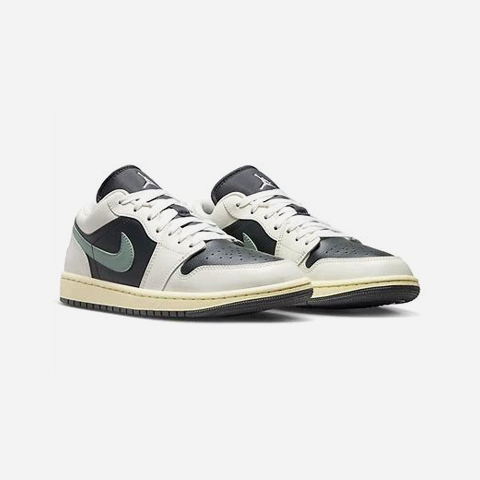 Nike Air Jordan 1 Low Jade Smoke - view 2