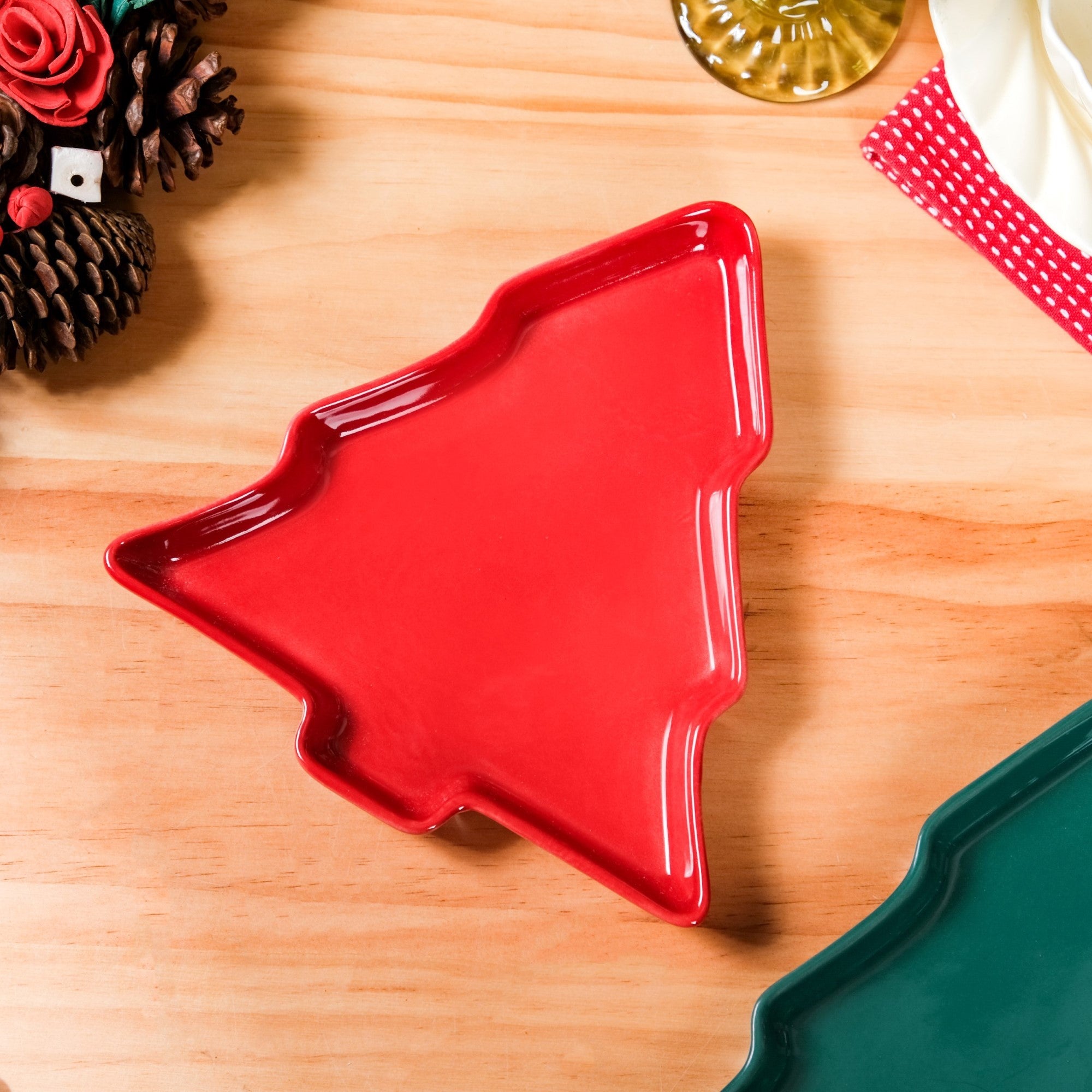 Nestasia Christmas Tree Snack Plates Set Of 3 - view 8