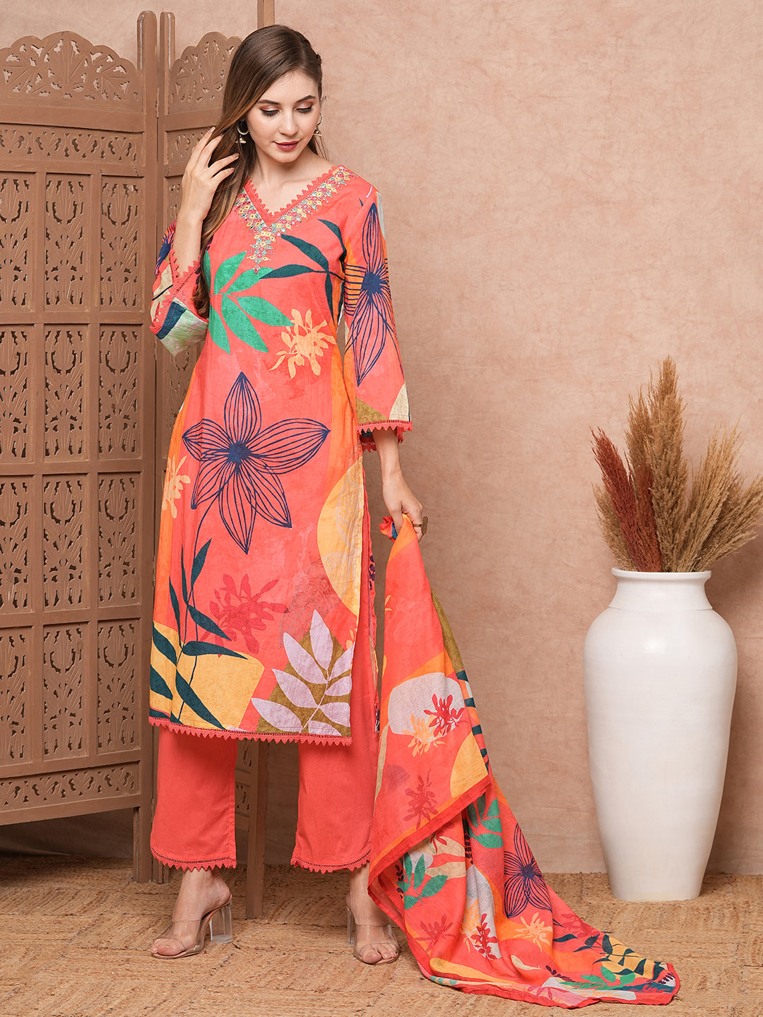 Printed embroidered kurta – Fashor Abstract Floral Printed & Embroidered Kurta with Pant & Dupatta - Pink