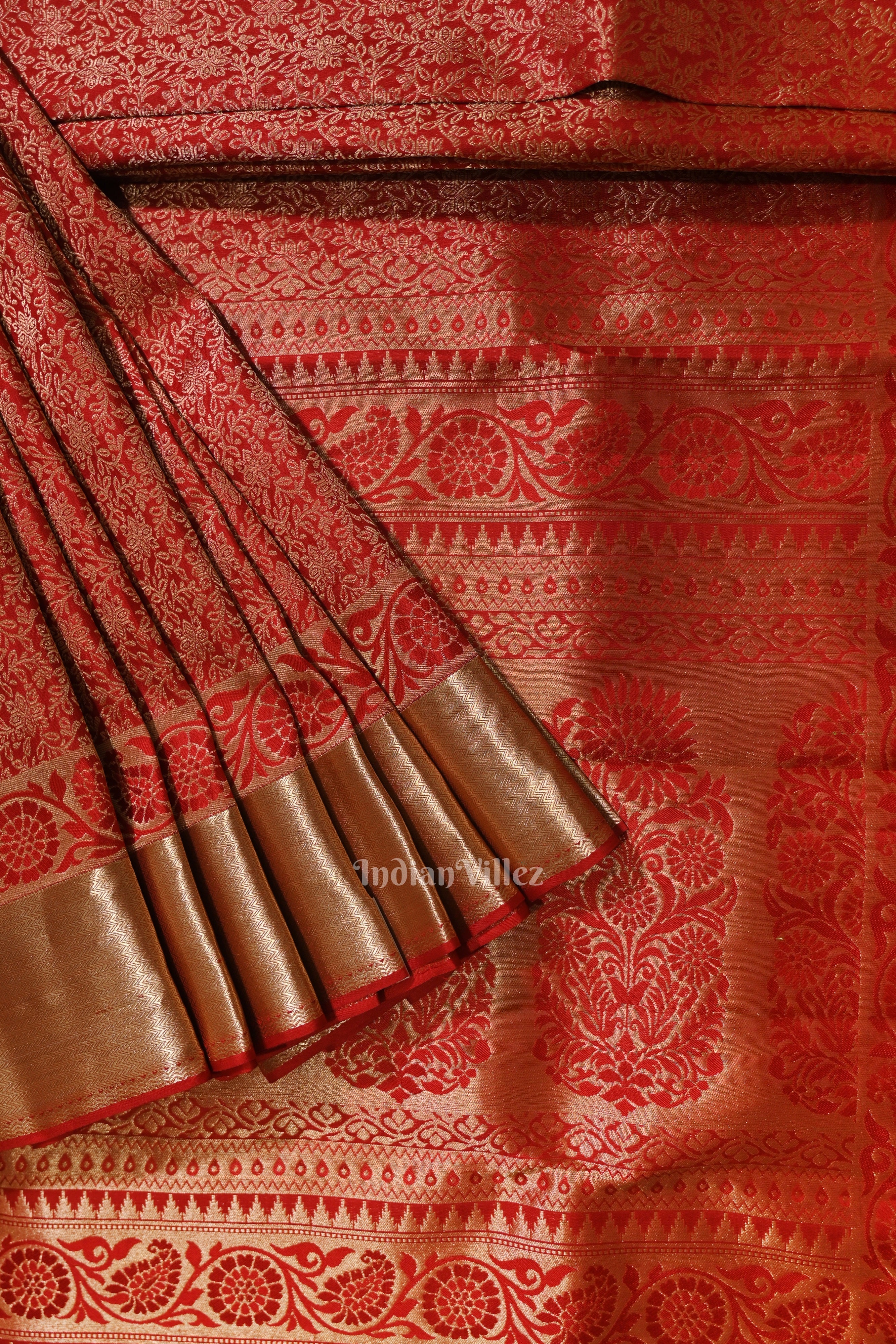 IndianVillèz Red Pure Kanjivaram Silk Saree with Zari Brocade