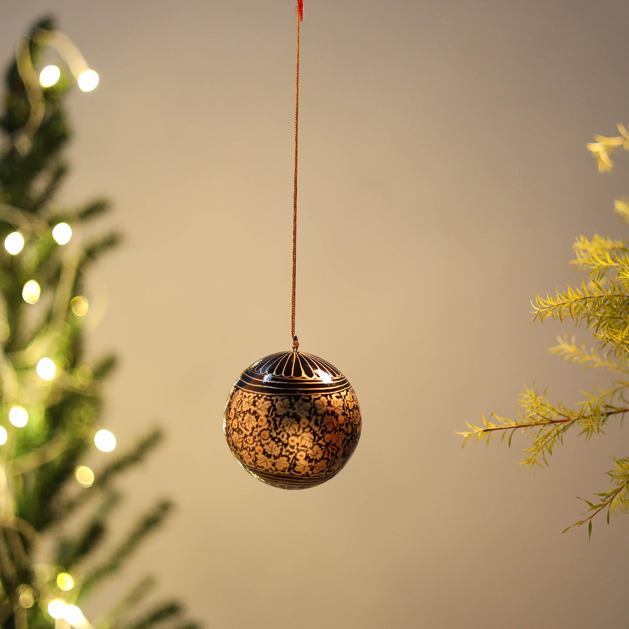 CRAFTVERA Ball - Kashmir Handpainted Christmas Ornament 13