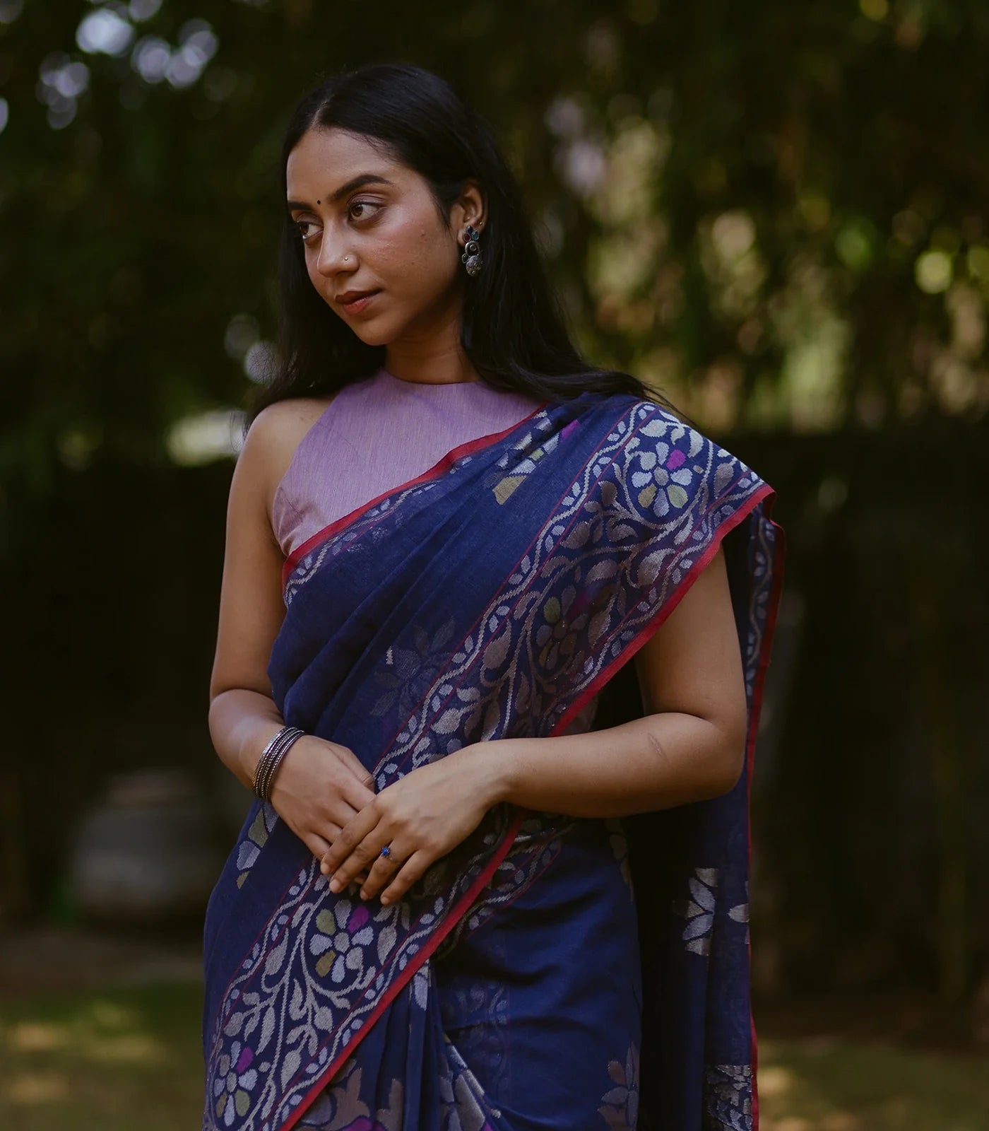 Neelambari jamdhani saree – RmKV Blue Handwoven Benarasi "Neelambari" Jamdhani Saree With Floral Vine Motifs & Corner Pailsey Butta-Blue