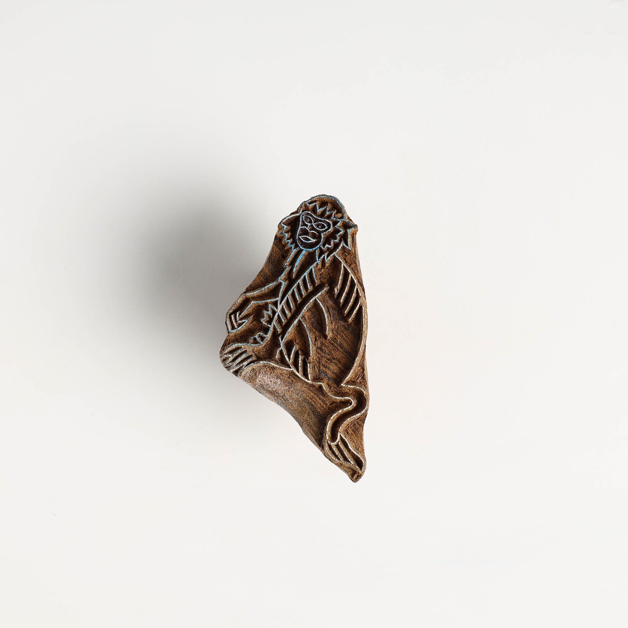 ITOKRI CRAFTS INITIATIVE Hand-carved Teak Wood Block by Gangadhar (Medium) 43 - view 2