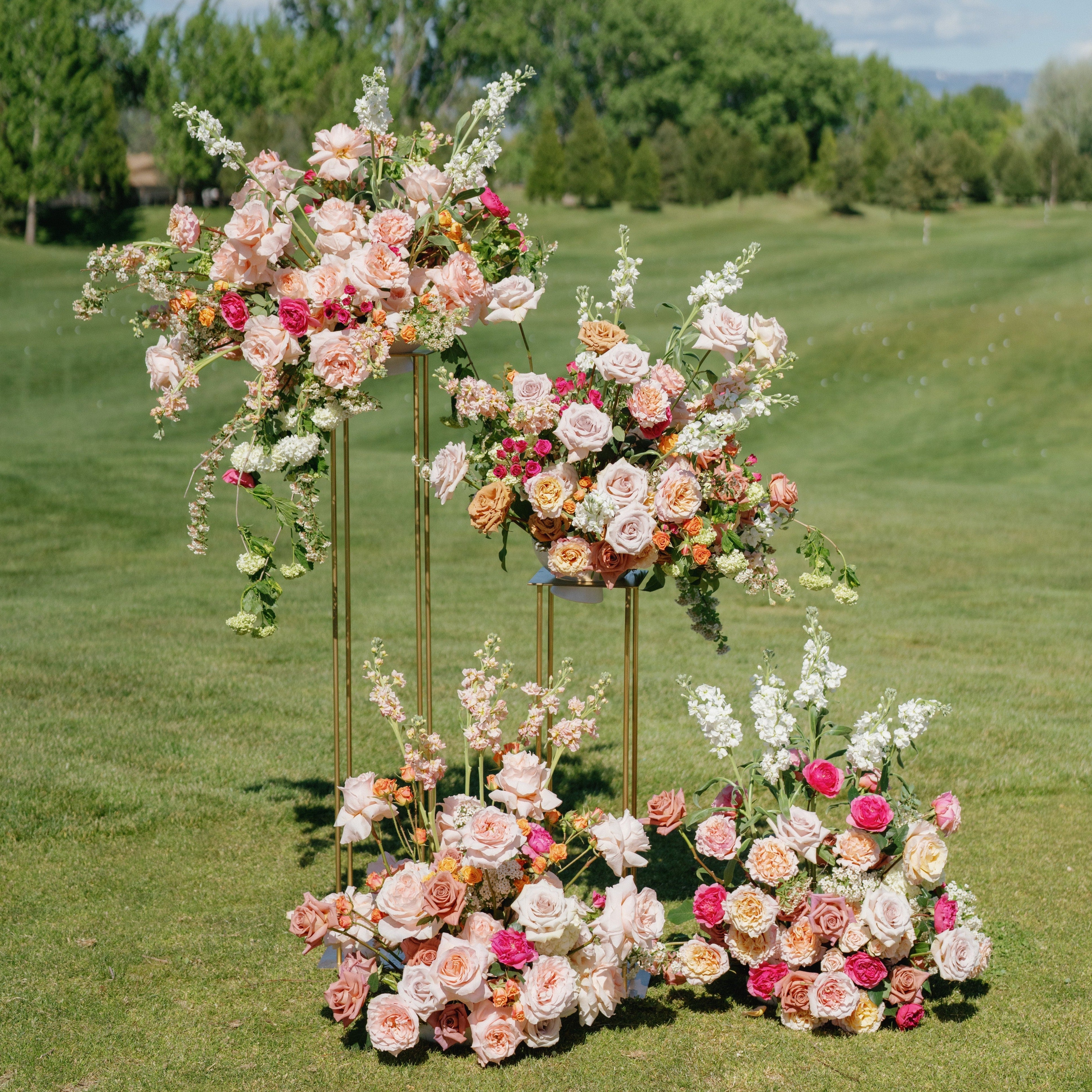 fiftyflowers.com Trendy Pinks and Neutrals Country Club Styled Shoot - view 8