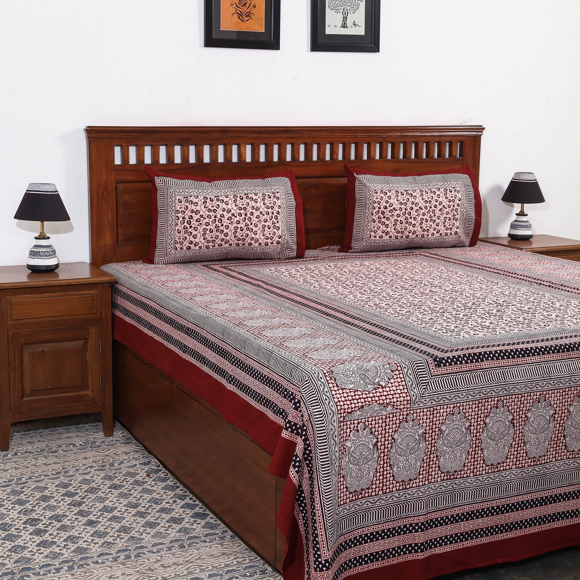 BAGH PRINTS BY ANSHAR FARUKH KHATRI Bagh Block Printed Cotton Double Bed Cover with Pillow Covers (112 x 92 in)