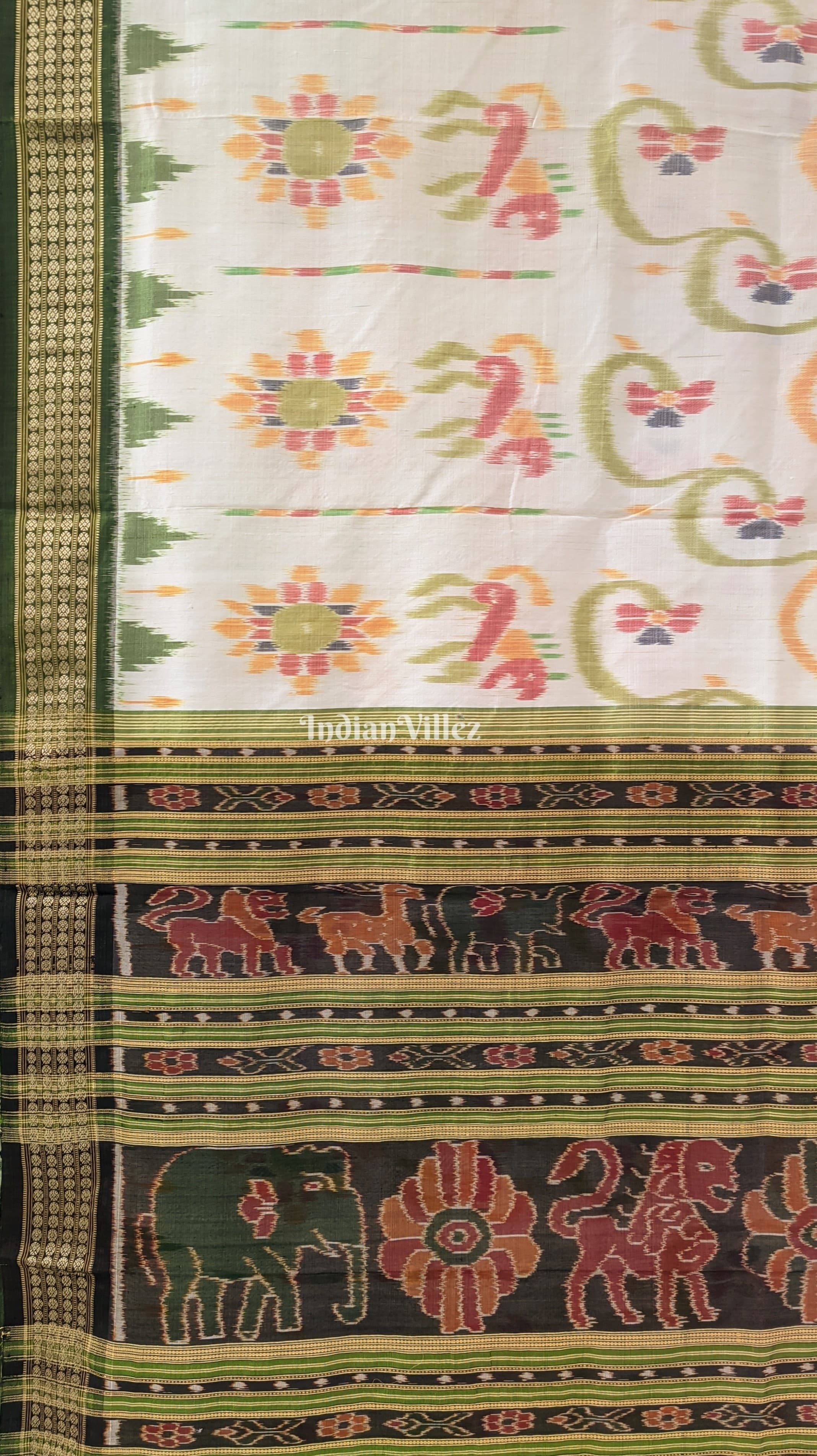 IndianVillèz Off-White Animal Flower Theme Khandua Silk Saree - view 3