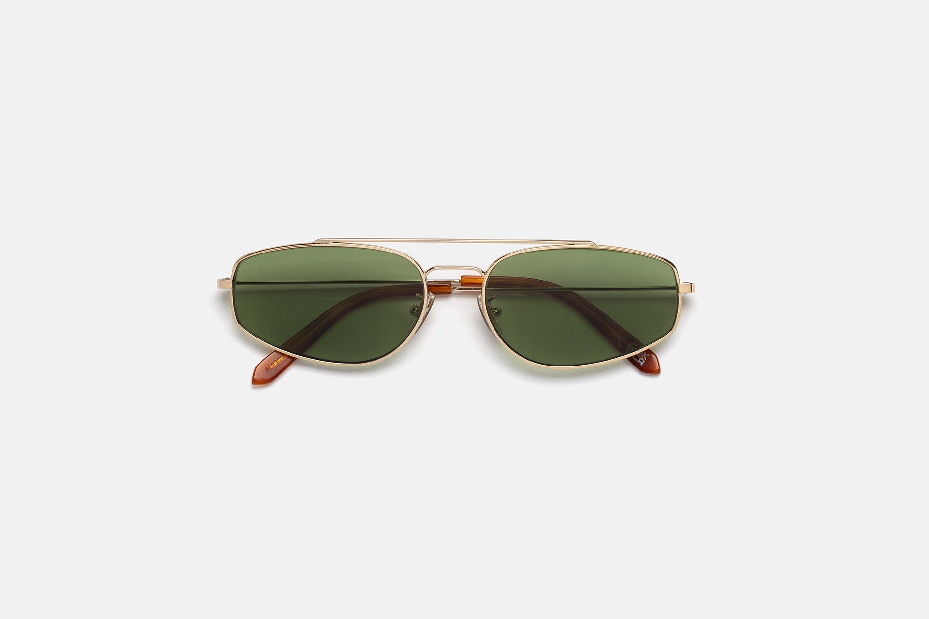 RETROSUPERFUTURE Tema 2.0 Green