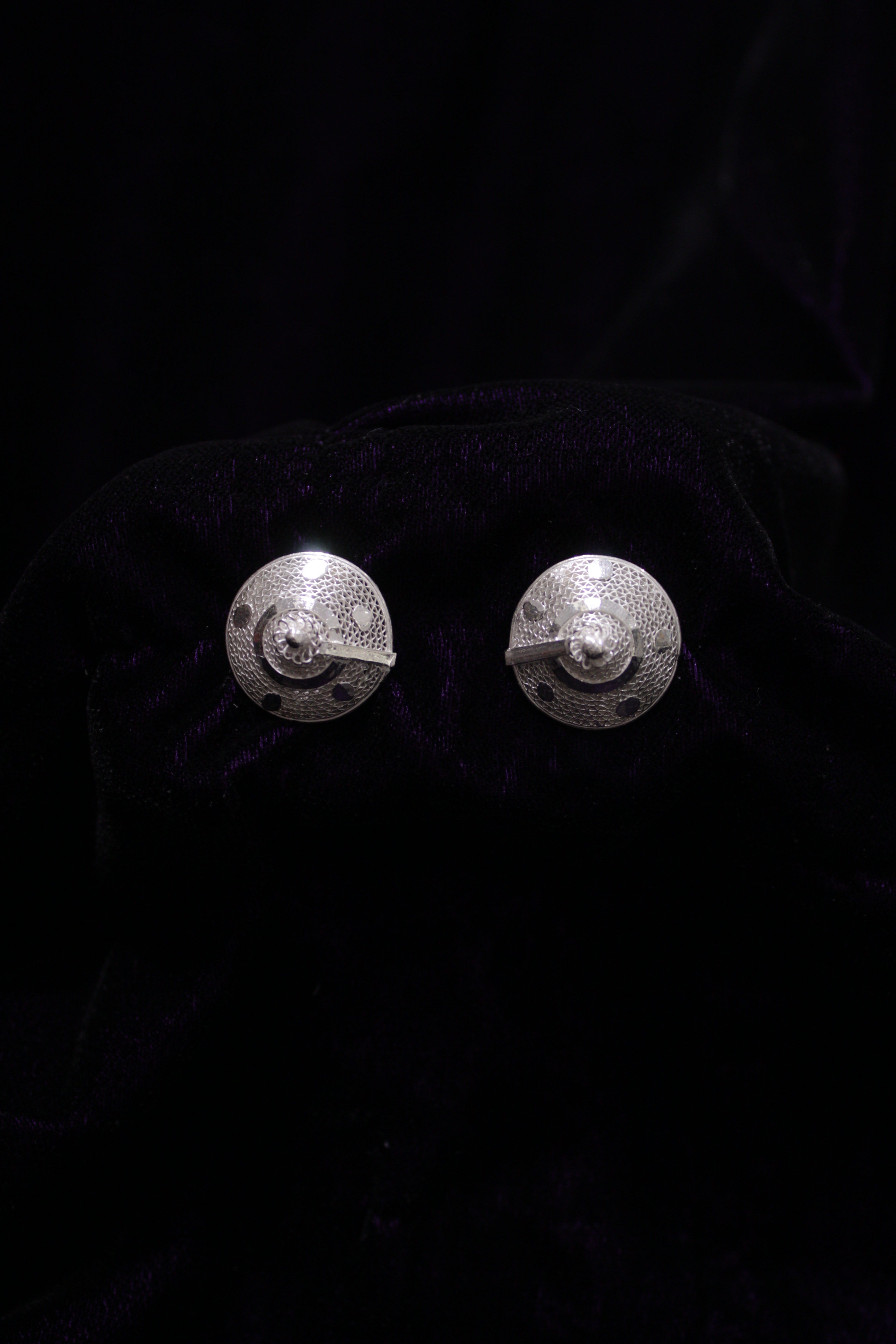 Indianvillez Cone Silver Bead Filigree Earring Stud