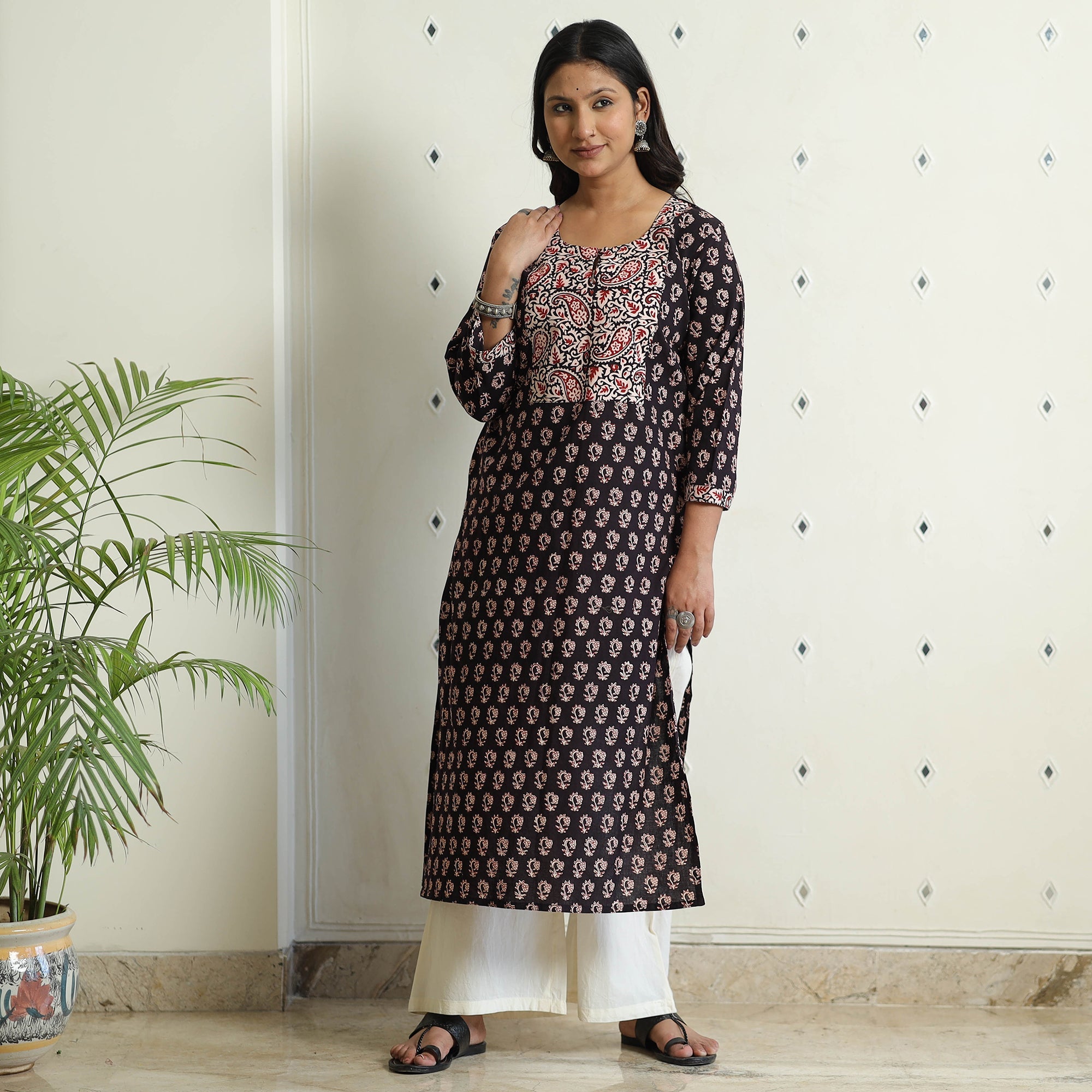 ITOKRI CASUALS Black - Block Print Cotton Straight Bagh Kurta - view 2