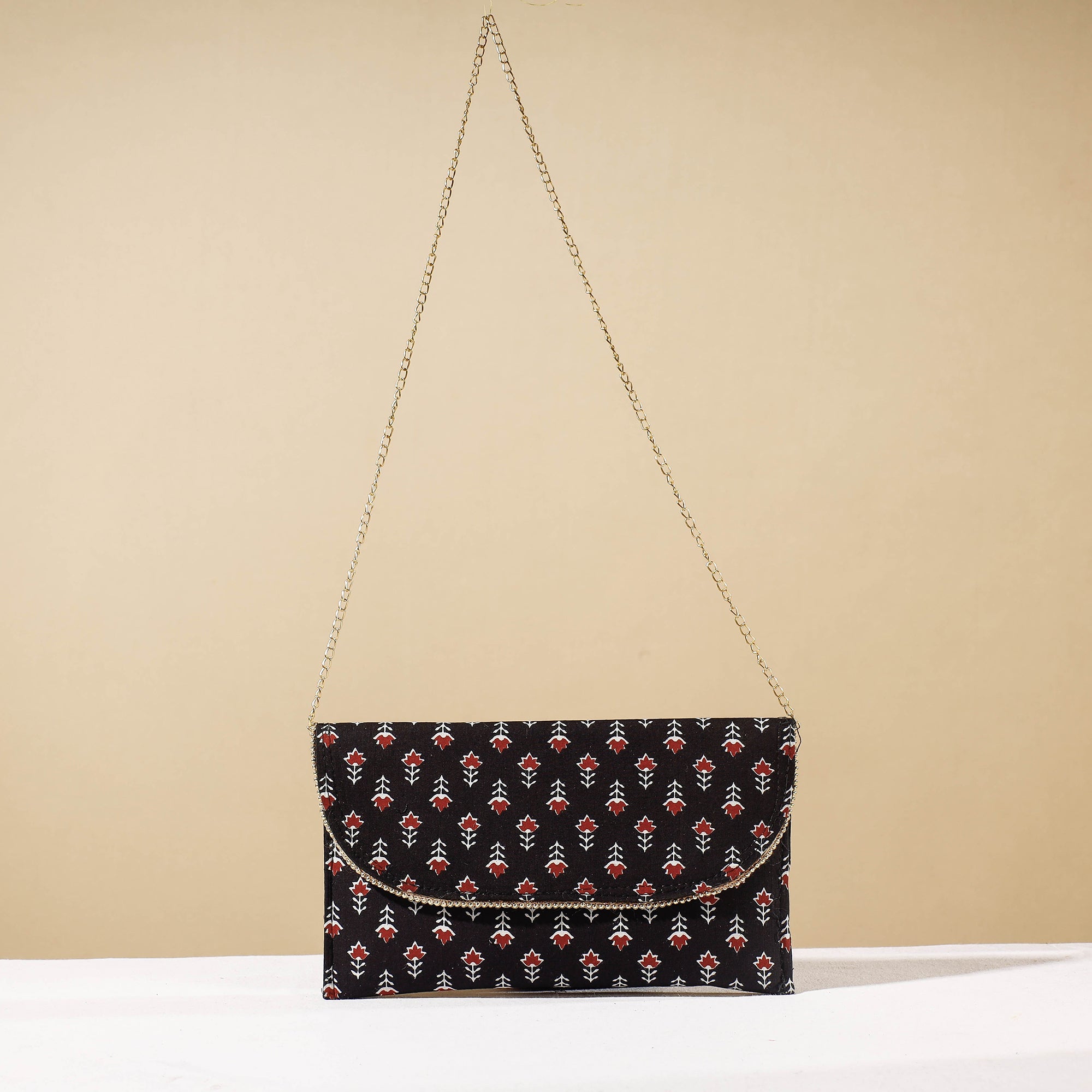 SHADES OF MARUDHARA Black - Marudhara Printed Sling Clutch Wallet