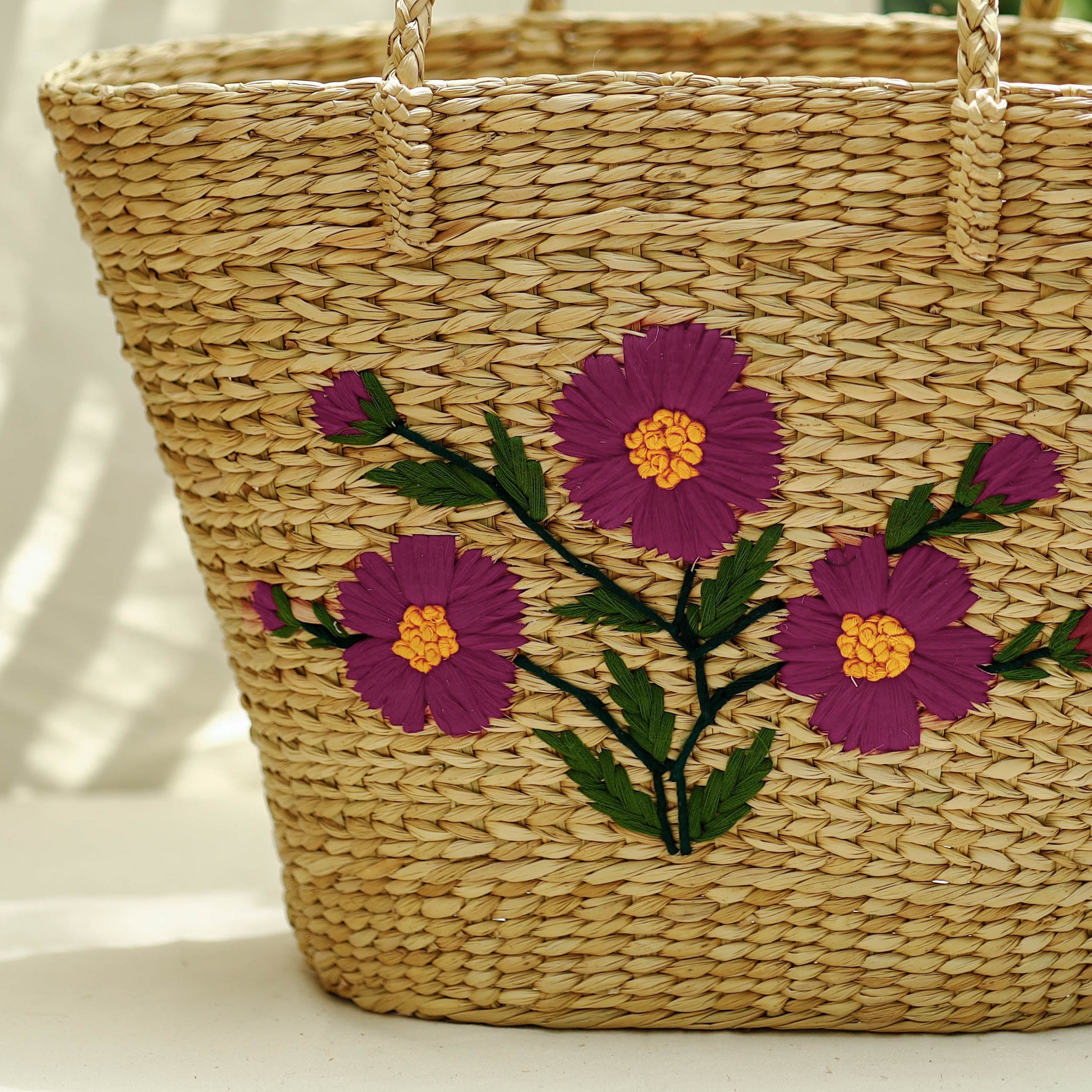 ITOKRI CRAFTS INITIATIVE Beige - Handcrafted Natural Water Reed Embroidered Shopping Bag - view 2