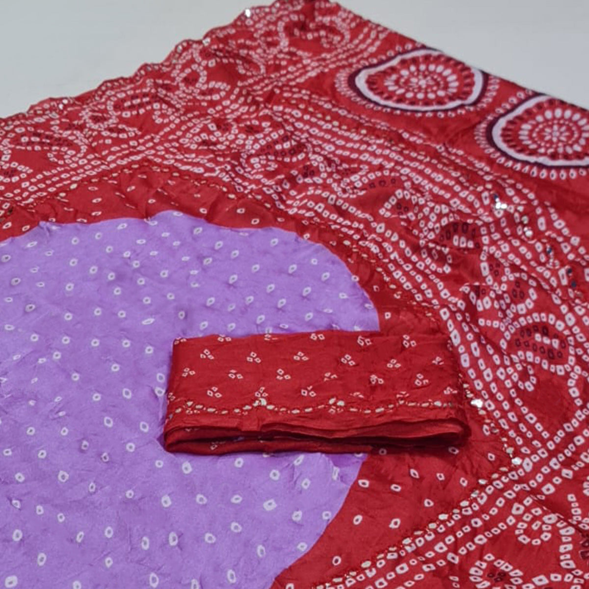 Peachmode Lavender & Red Bandhani Printed Chiffon Saree - view 2