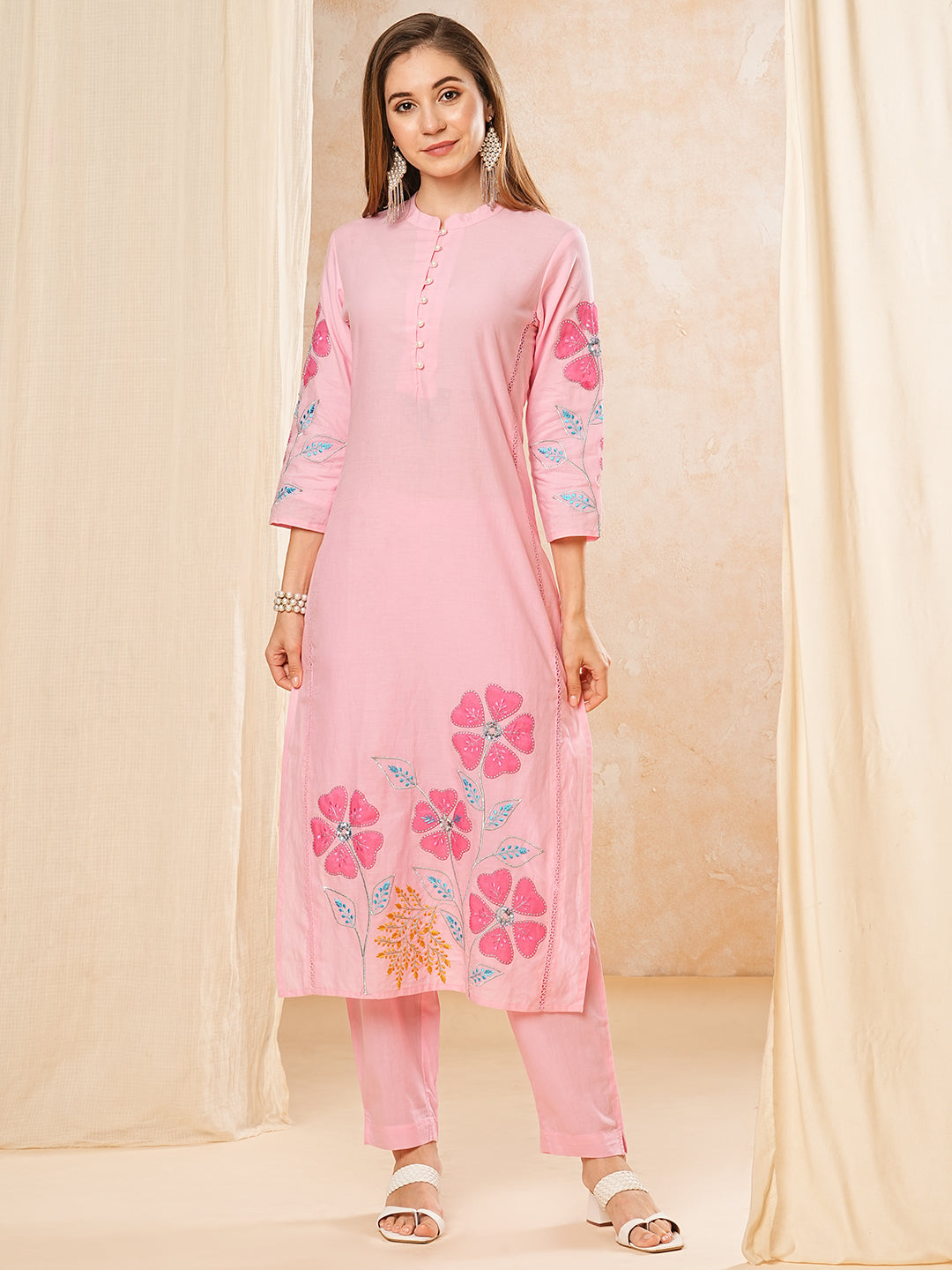 Fashor Floral Patch work Embroidered Straight Kurta with Pant - Pink
