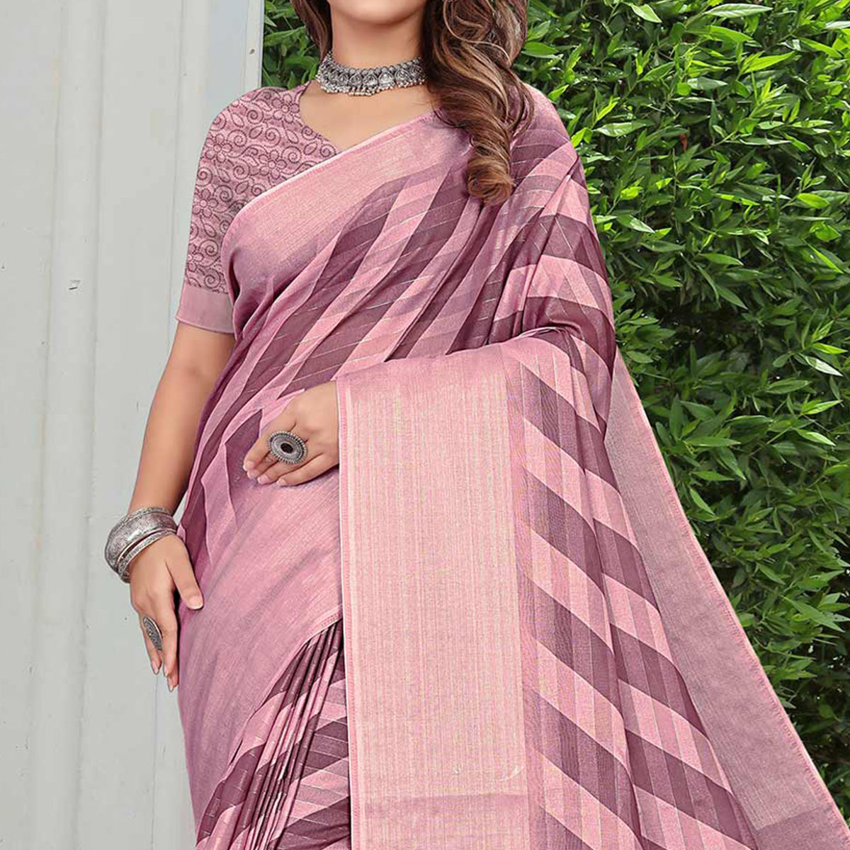 Peachmode Mauve Printed Pure Cotton Saree – Women's - view 2