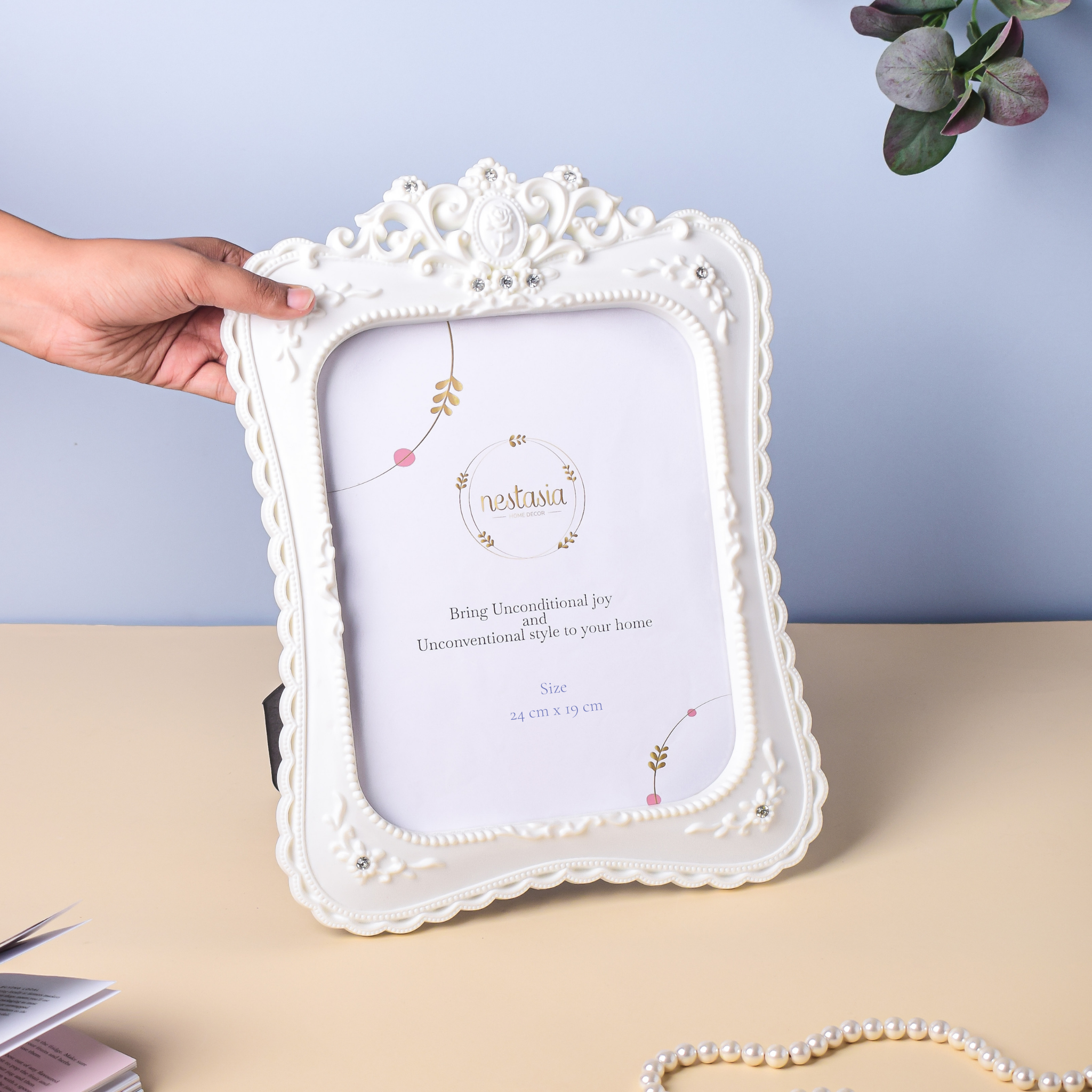 Nestasia Crowned White Large Photo Frame - view 2