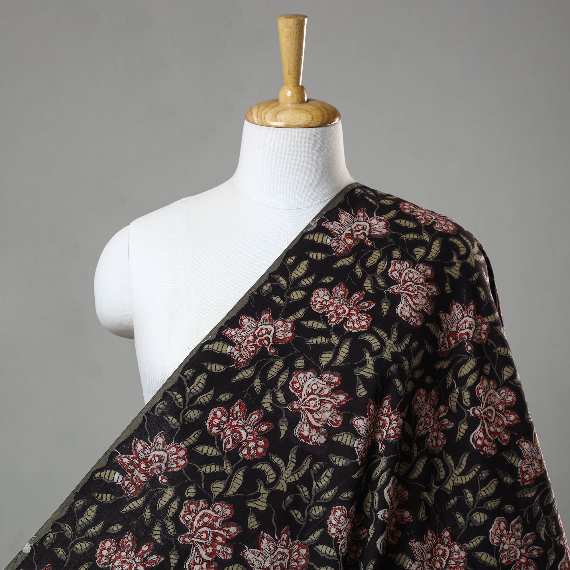 HAVELI CHRONICLES Black - Jahota Block Printed Cotton Fabric 12
