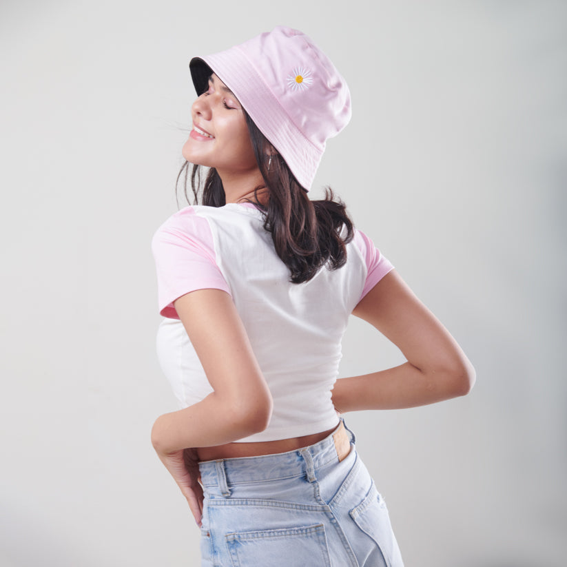 Y2K Graphic Crop Tee – White - view 3